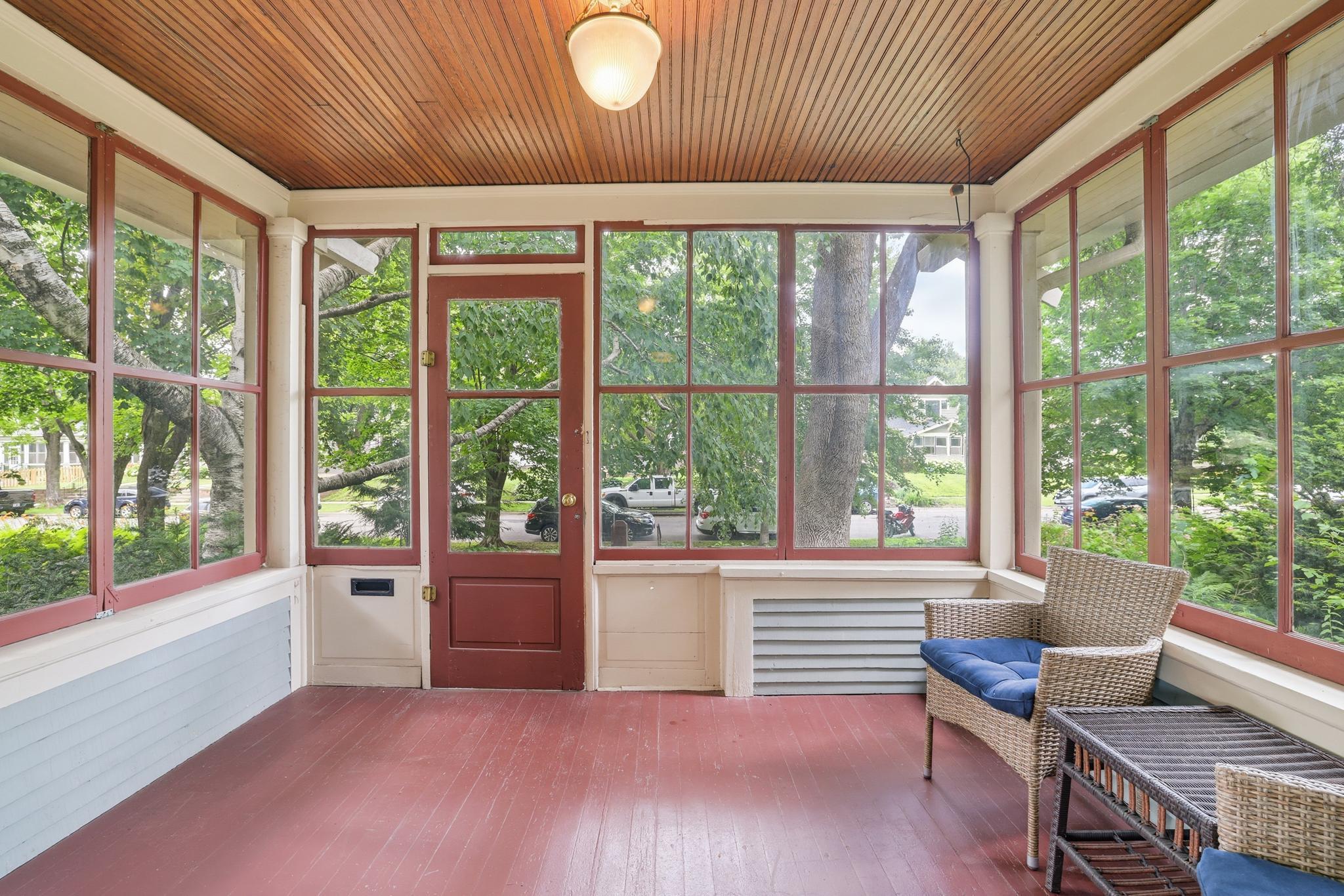 View of Residential at 2140 Dayton Avenue, Saint Paul MN 55104, Saint Paul (2 of 28) - Mike Wilen | Minnesota Team Real Estate