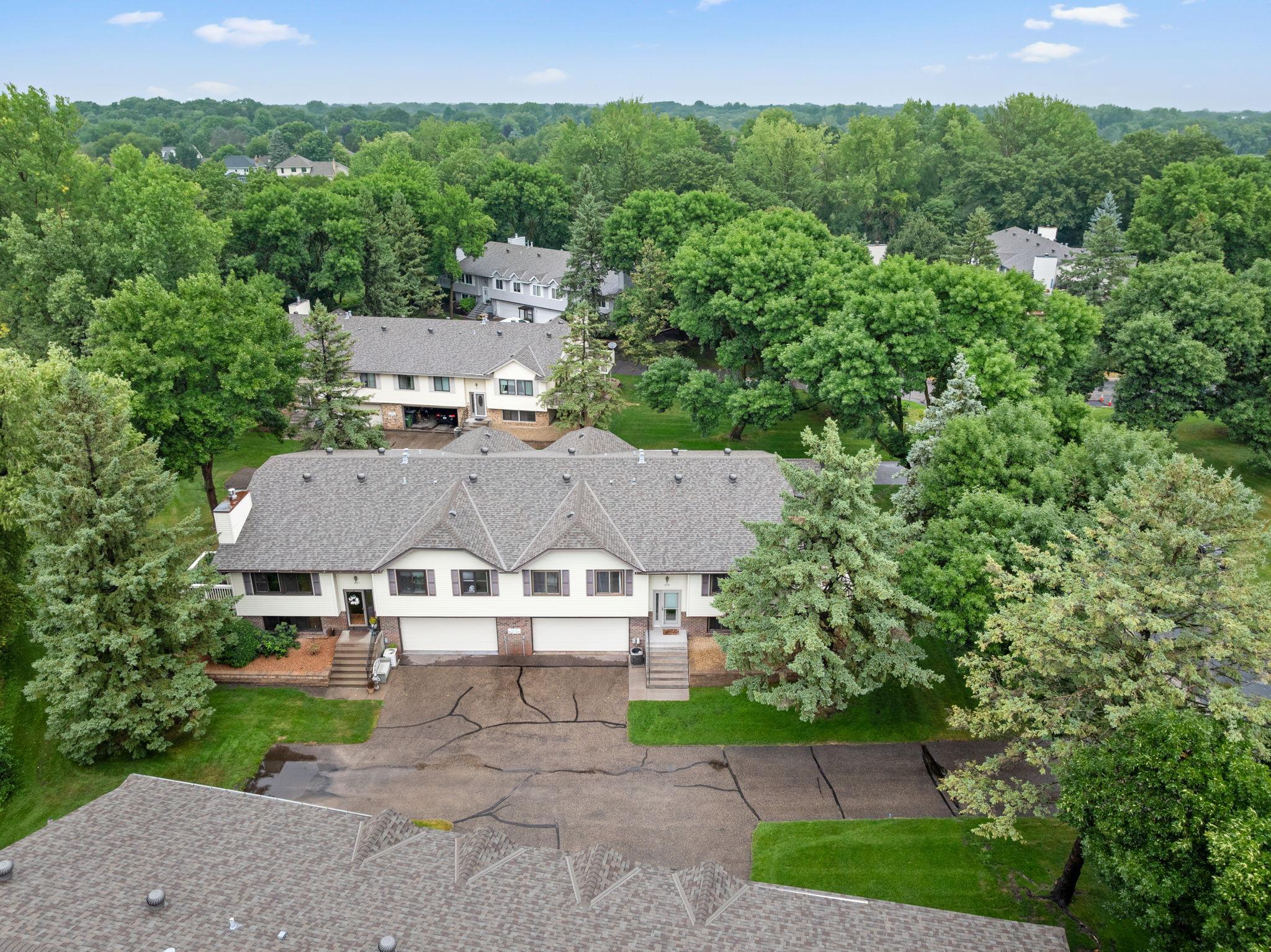 View of Residential at 899 Lawnview Avenue, Shoreview MN 55126, Shoreview (29 of 30) - Mike Wilen | Minnesota Team Real Estate