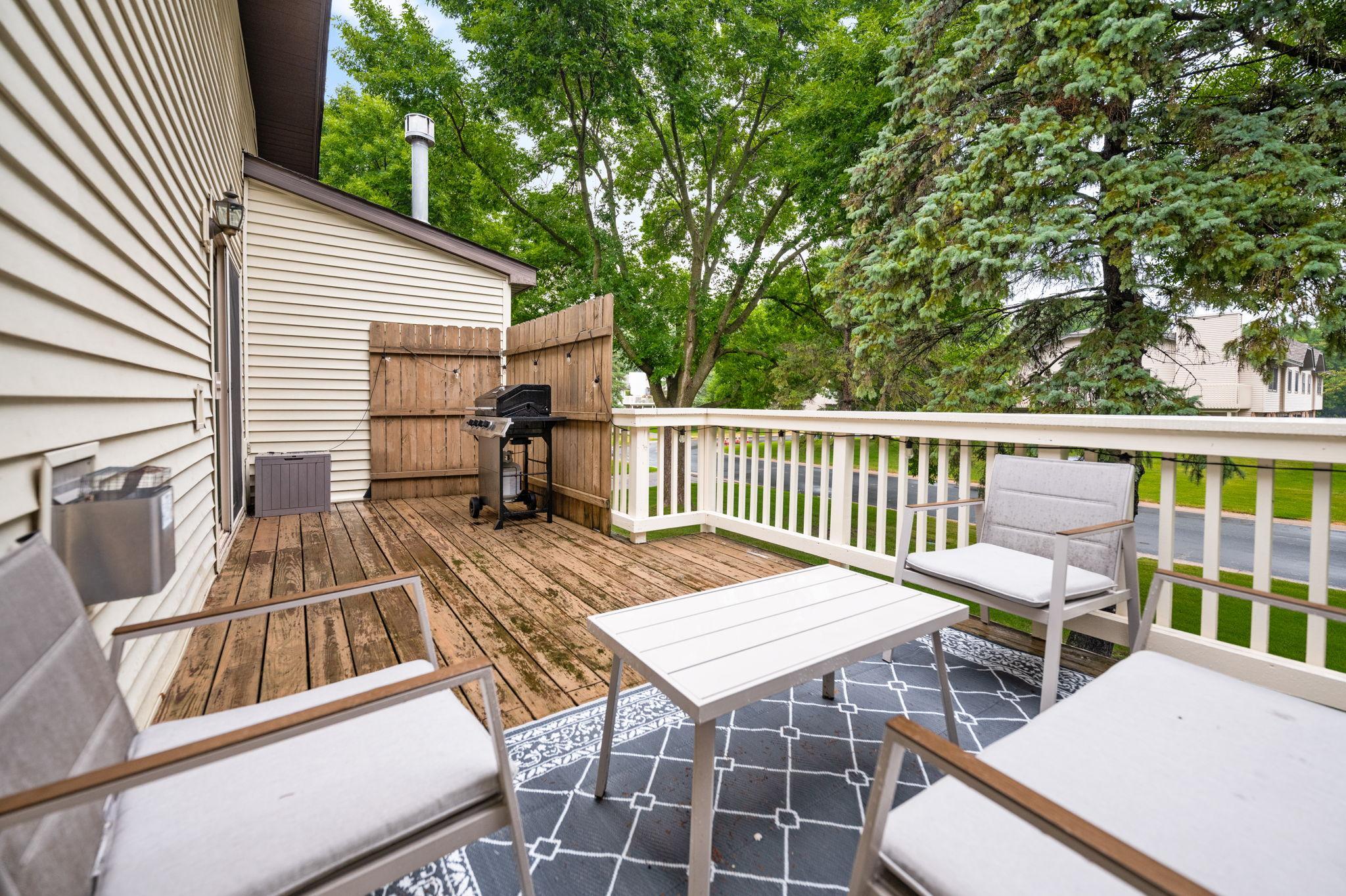 View of Residential at 899 Lawnview Avenue, Shoreview MN 55126, Shoreview (23 of 30) - Mike Wilen | Minnesota Team Real Estate