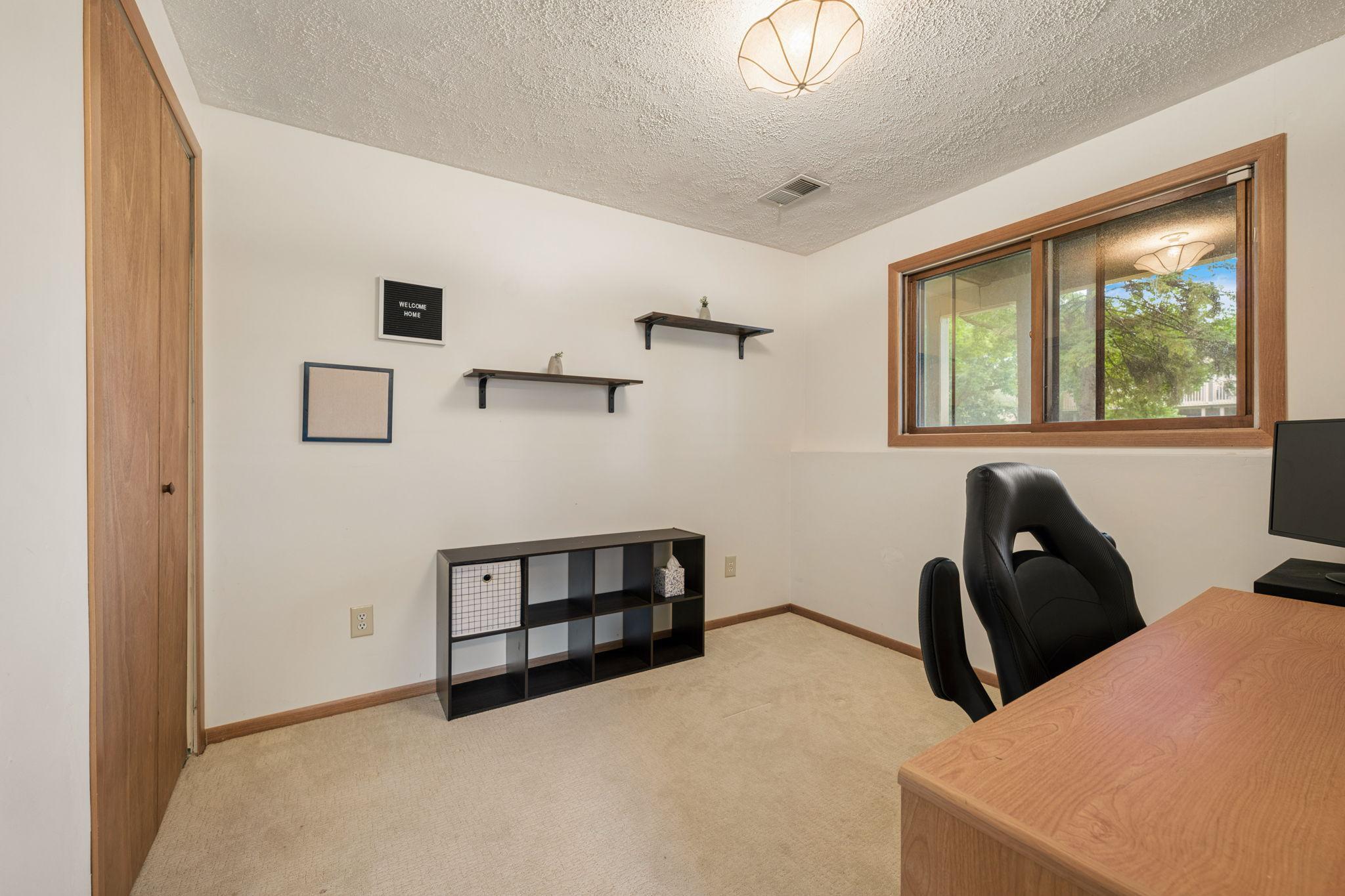 View of Residential at 899 Lawnview Avenue, Shoreview MN 55126, Shoreview (19 of 30) - Mike Wilen | Minnesota Team Real Estate
