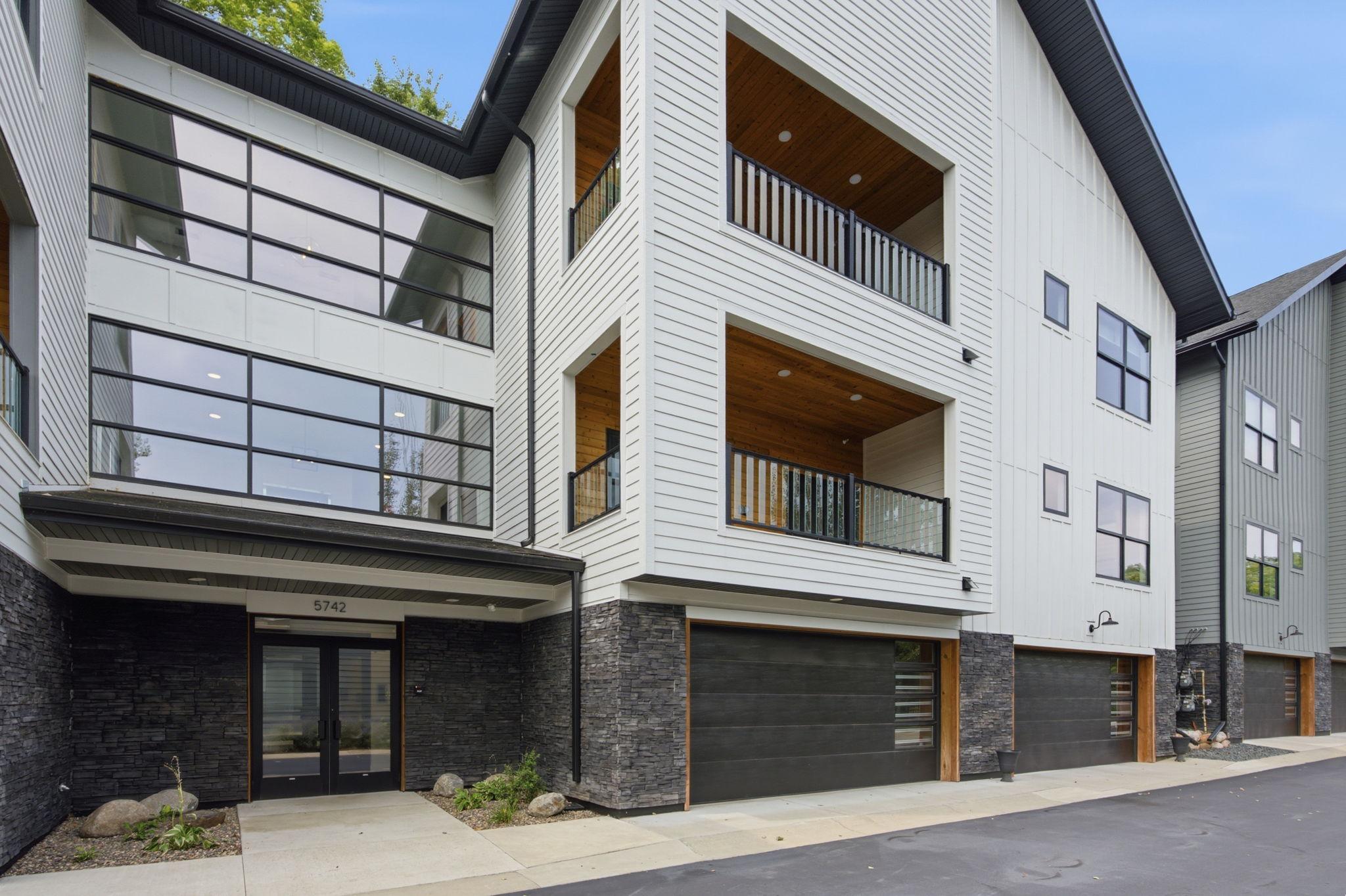 View of Residential at 5742 Shady Oak Road #7, Minnetonka MN 55343, Minnetonka (2 of 43) - Mike Wilen | Minnesota Team Real Estate
