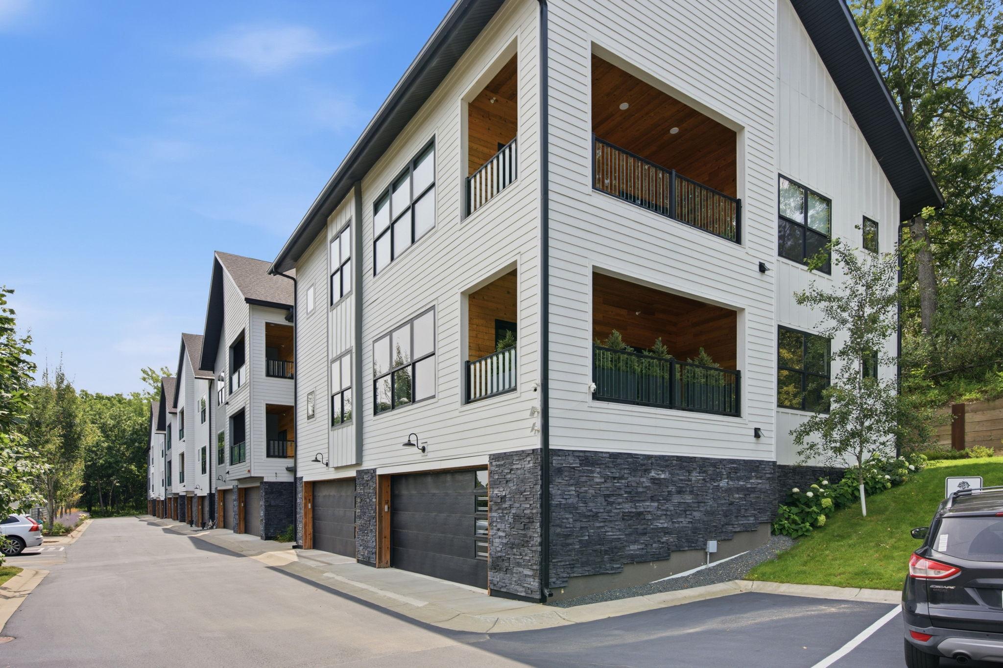 View of (CC) Low Rise (3- Levels) at 5742 Shady Oak Road, Minnetonka - Mike Wilen | Minnesota Team Real Estate