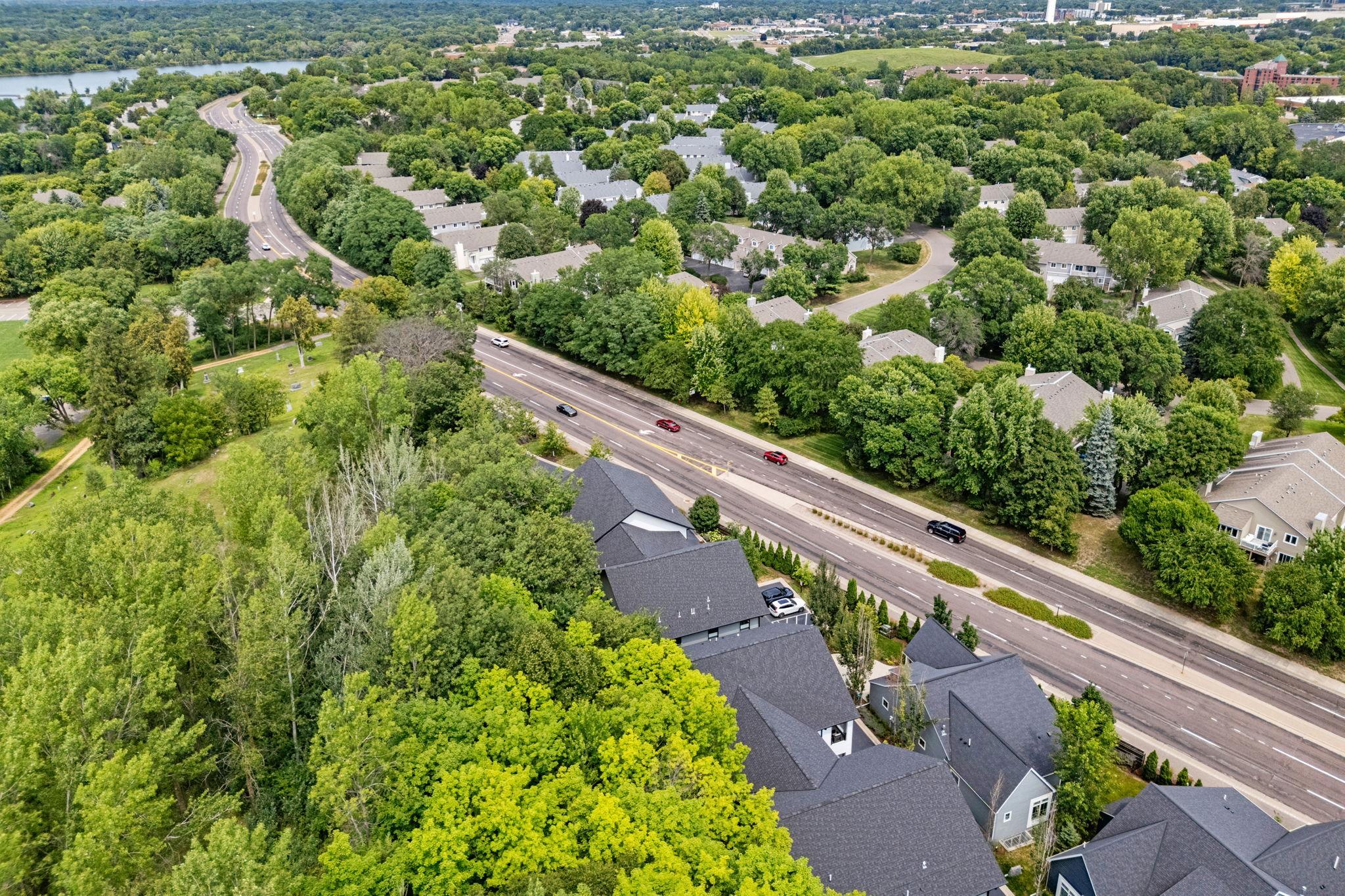 View of Residential at 5734 Shady Oak Road #10, Minnetonka MN 55343, Minnetonka (40 of 45) - Mike Wilen | Minnesota Team Real Estate