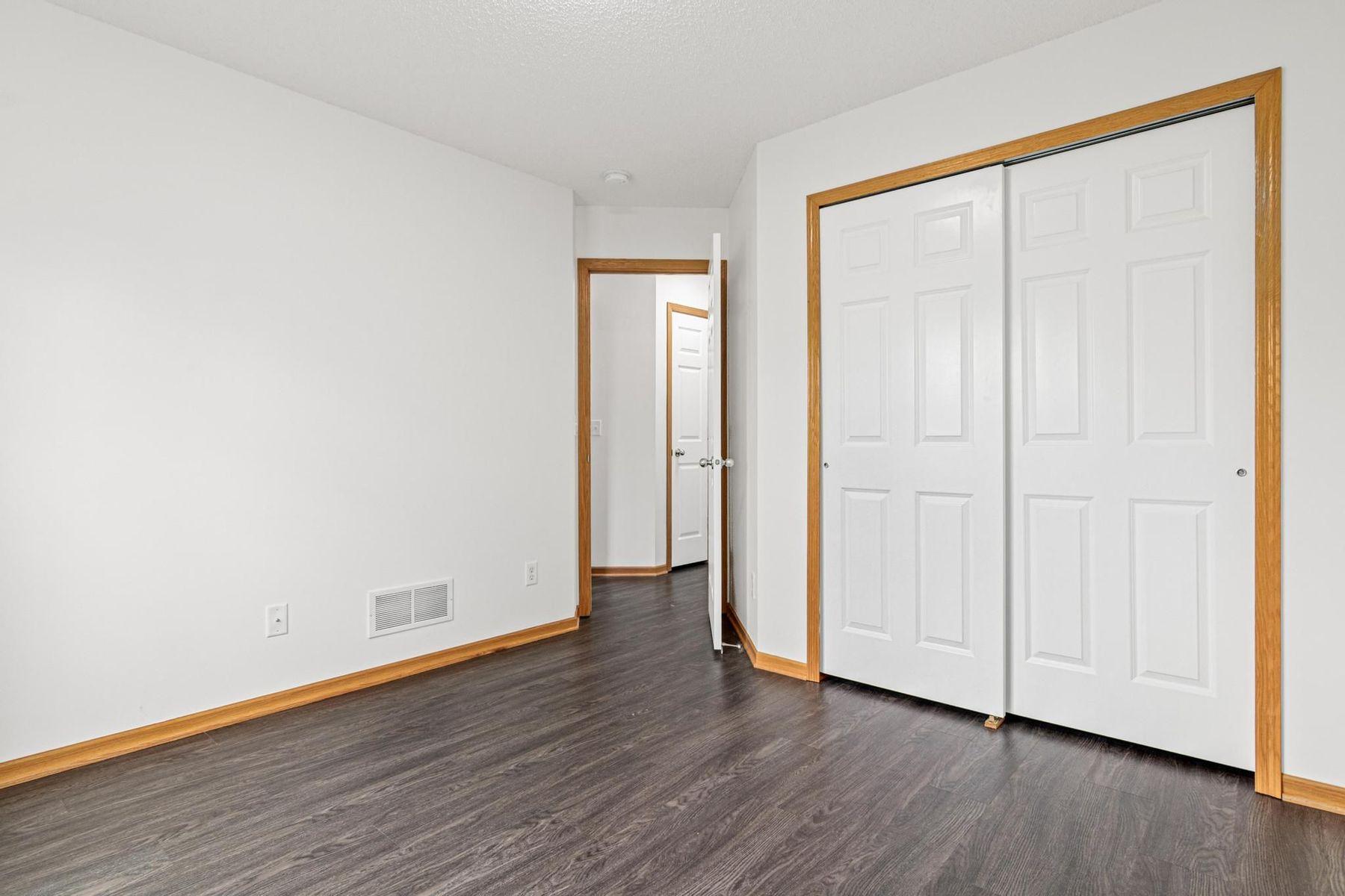 View of Residential at 4108 Parker Green, Robbinsdale MN 55422, Robbinsdale (24 of 34) - Mike Wilen | Minnesota Team Real Estate