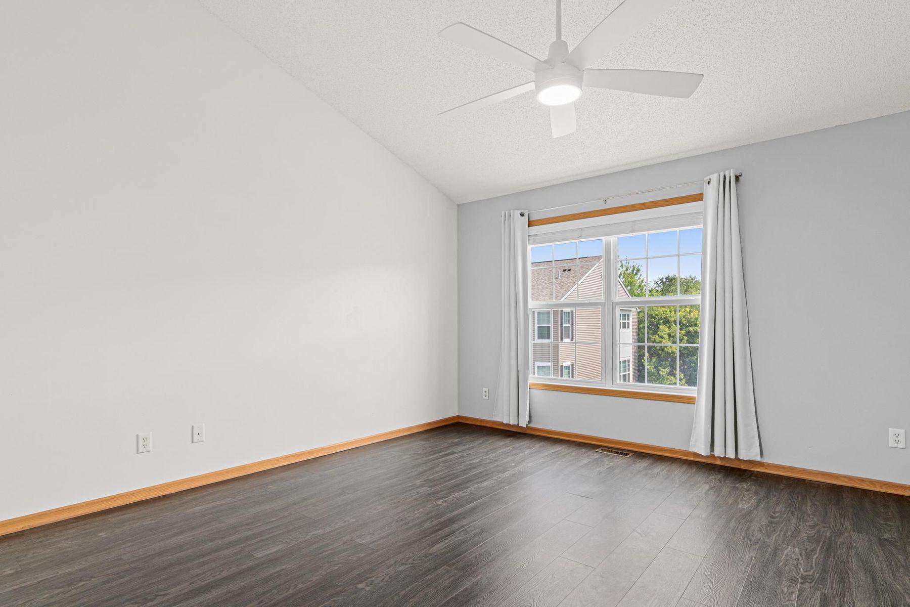 View of Residential at 4108 Parker Green, Robbinsdale MN 55422, Robbinsdale (14 of 34) - Mike Wilen | Minnesota Team Real Estate