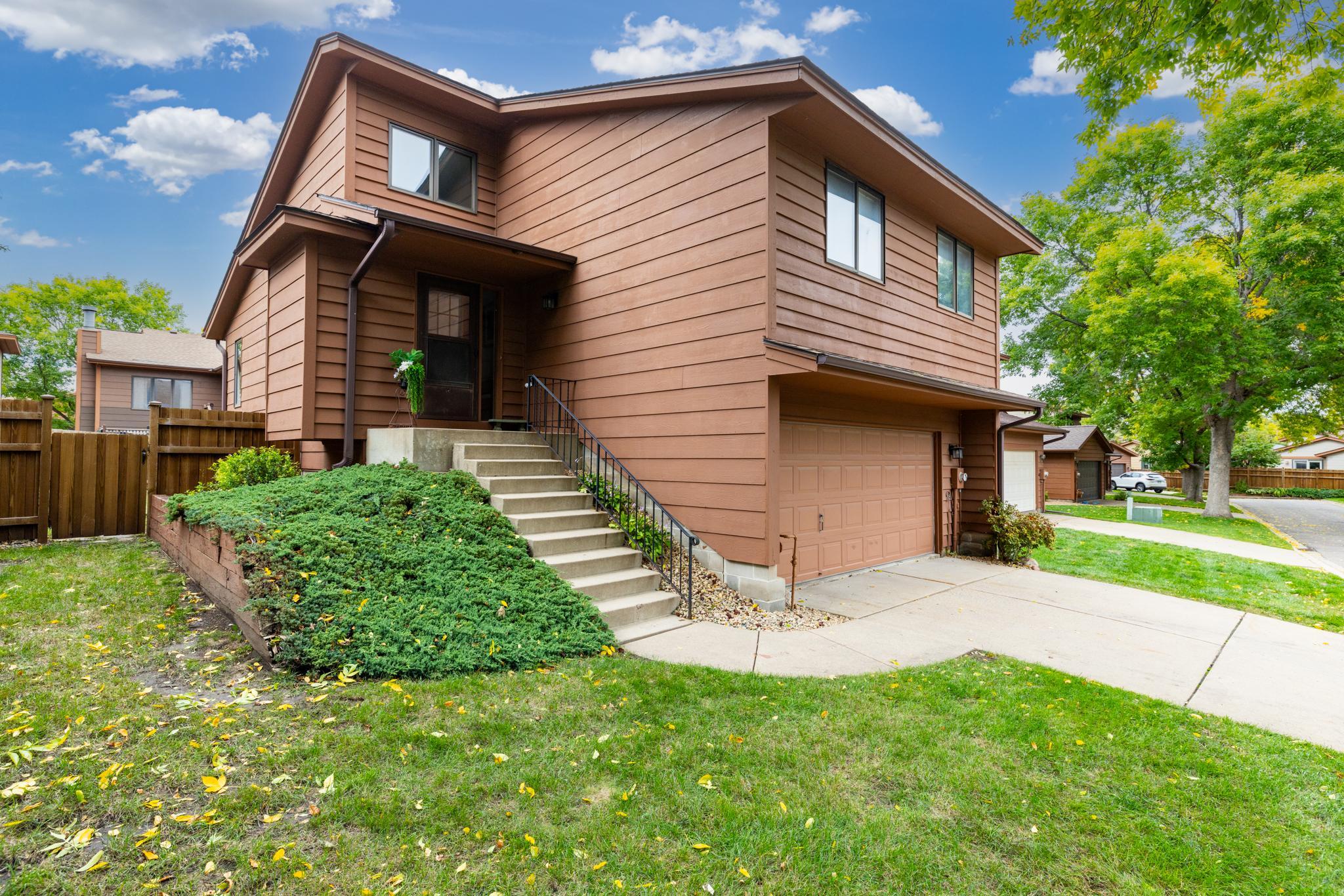 View of Residential at 5361 Emerald Way, Apple Valley MN 55124, Apple Valley (2 of 26) - Mike Wilen | Minnesota Team Real Estate