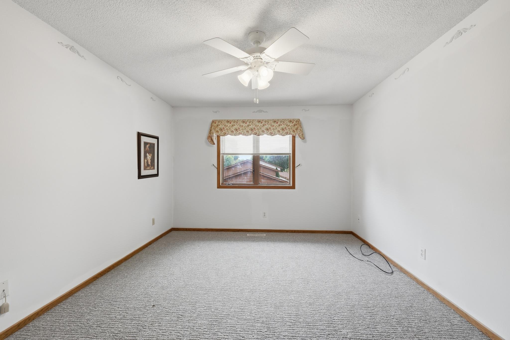 View of Residential at 5361 Emerald Way, Apple Valley MN 55124, Apple Valley (16 of 26) - Mike Wilen | Minnesota Team Real Estate