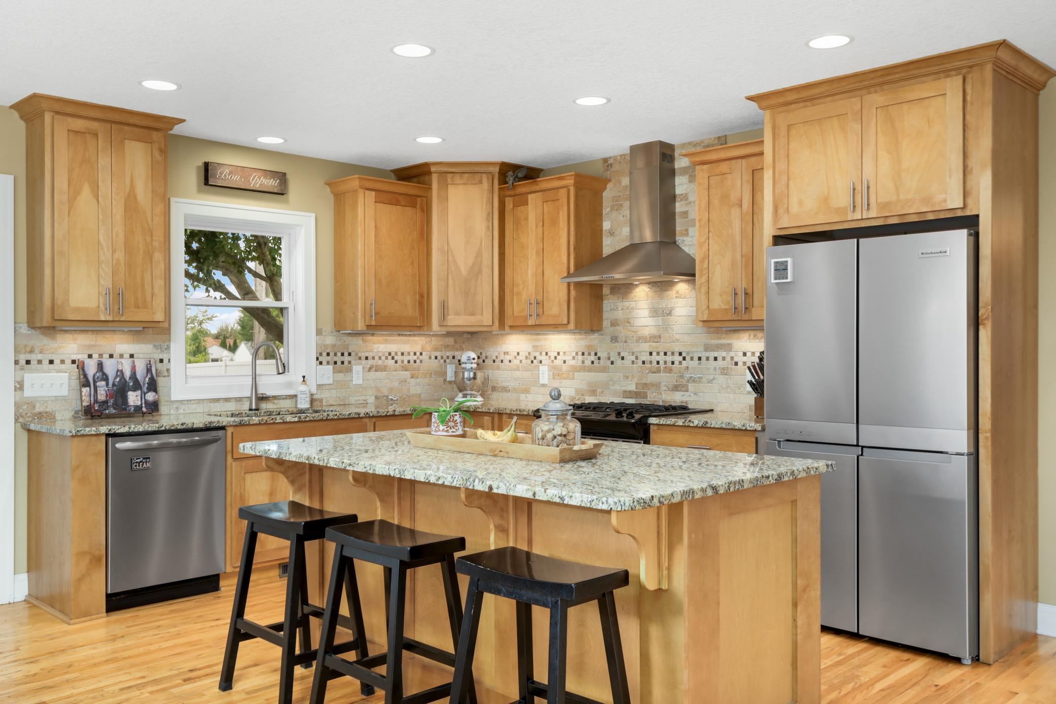 View of Residential at 1636 Saunders Avenue, Saint Paul MN 55116, Saint Paul (11 of 48) - Mike Wilen | Minnesota Team Real Estate
