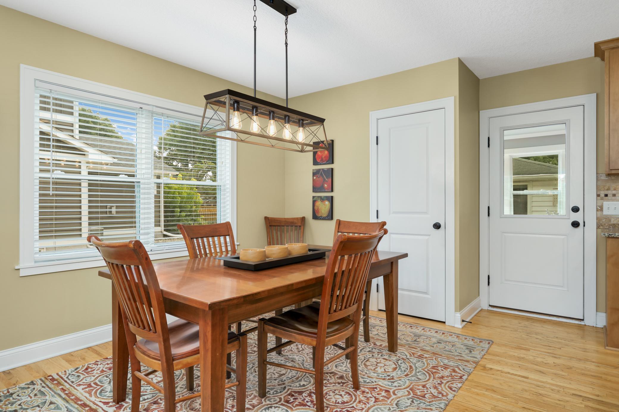 View of Residential at 1636 Saunders Avenue, Saint Paul MN 55116, Saint Paul (10 of 48) - Mike Wilen | Minnesota Team Real Estate
