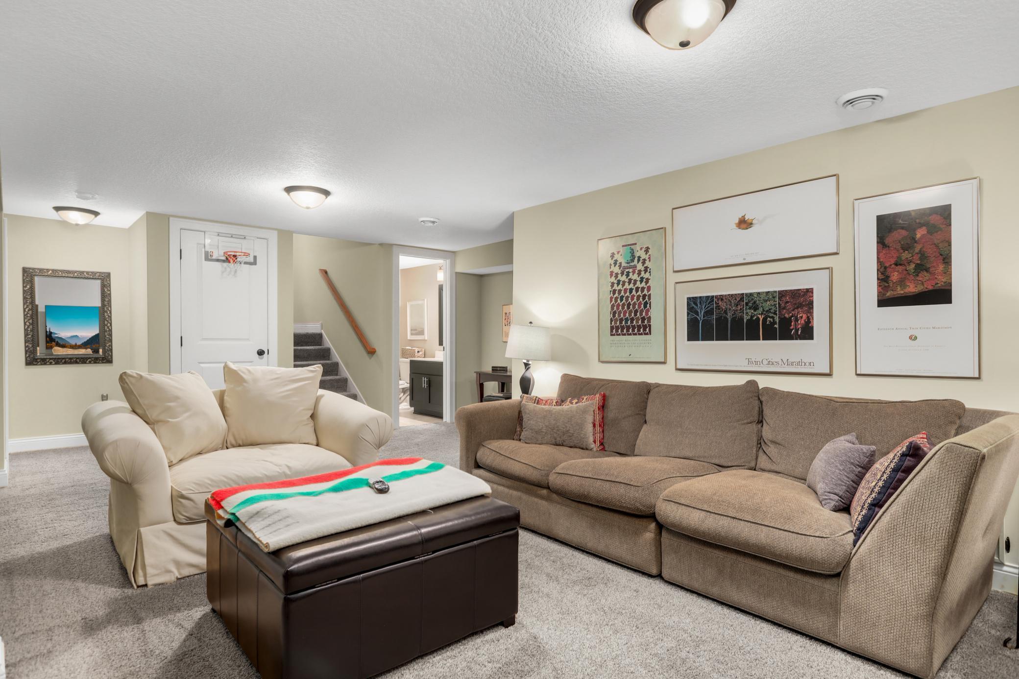 View of Residential at 1636 Saunders Avenue, Saint Paul MN 55116, Saint Paul (26 of 48) - Mike Wilen | Minnesota Team Real Estate