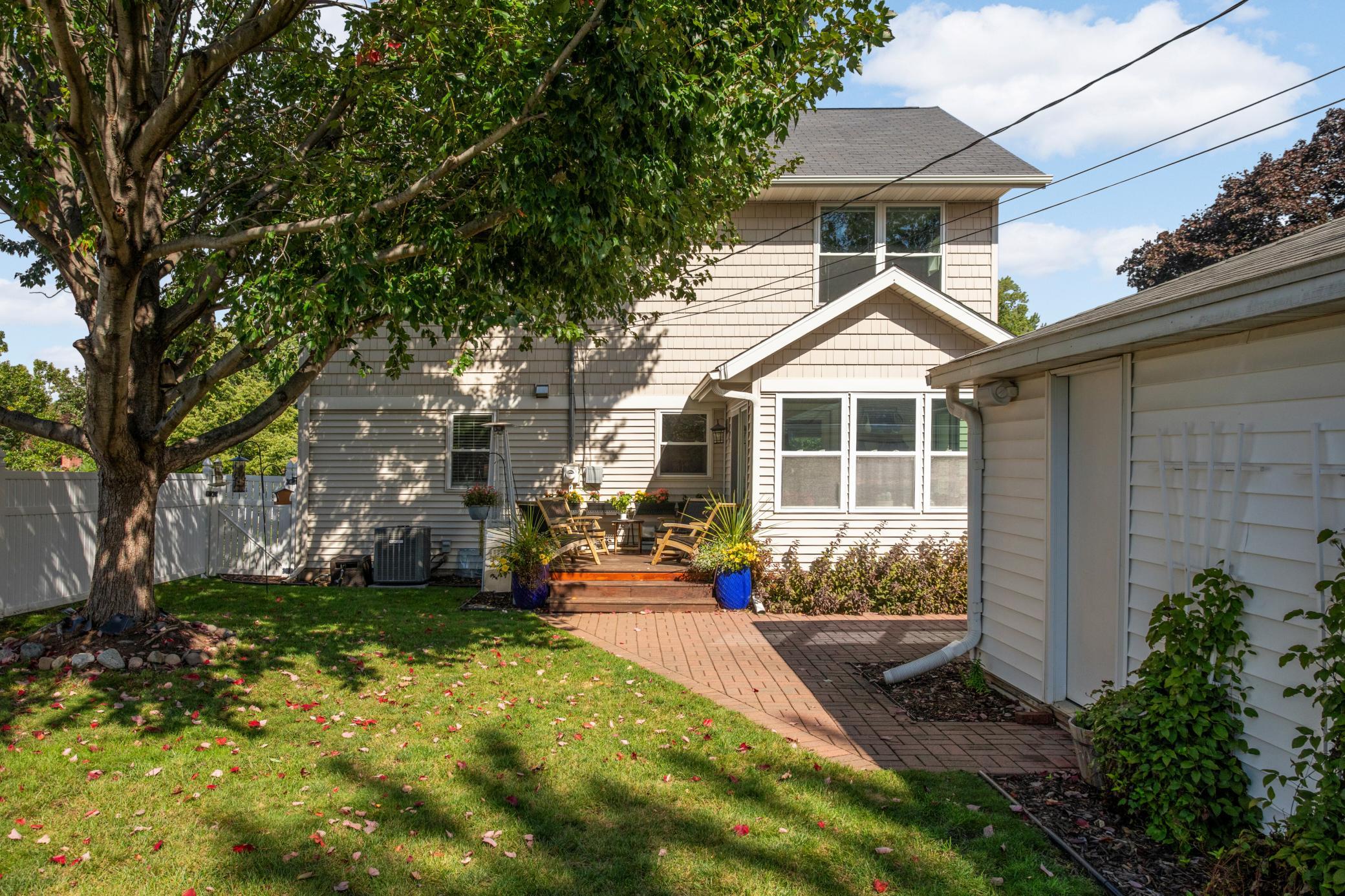 View of Residential at 1636 Saunders Avenue, Saint Paul MN 55116, Saint Paul (32 of 48) - Mike Wilen | Minnesota Team Real Estate