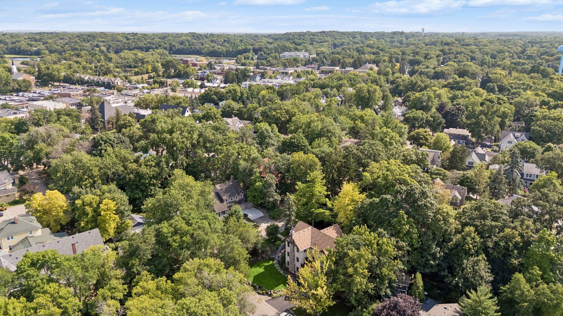 View of Residential at 126 Courtland Street, Excelsior MN 55331, Excelsior (50 of 52) - Mike Wilen | Minnesota Team Real Estate