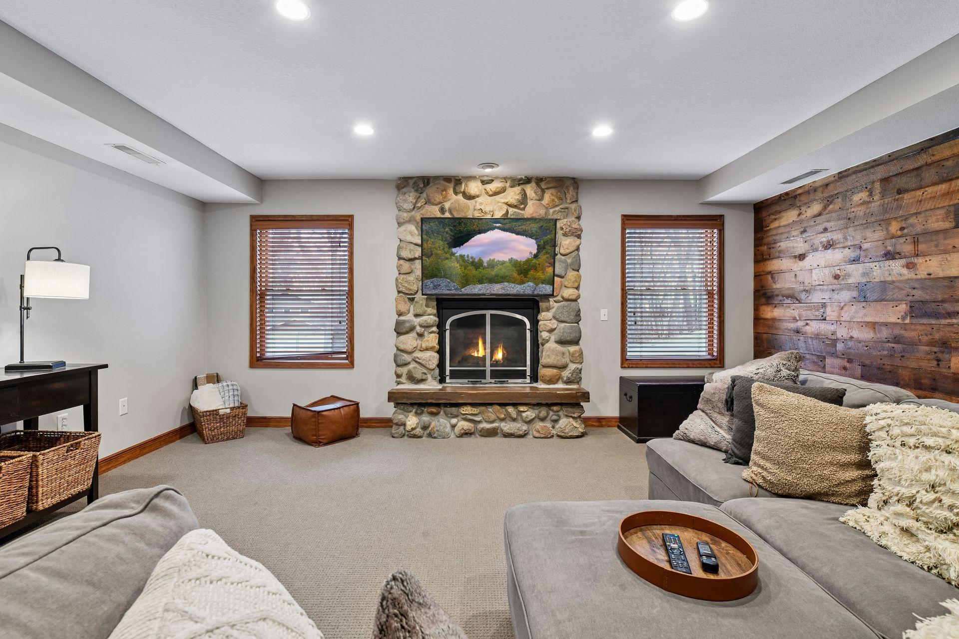 View of Residential at 126 Courtland Street, Excelsior MN 55331, Excelsior (38 of 52) - Mike Wilen | Minnesota Team Real Estate