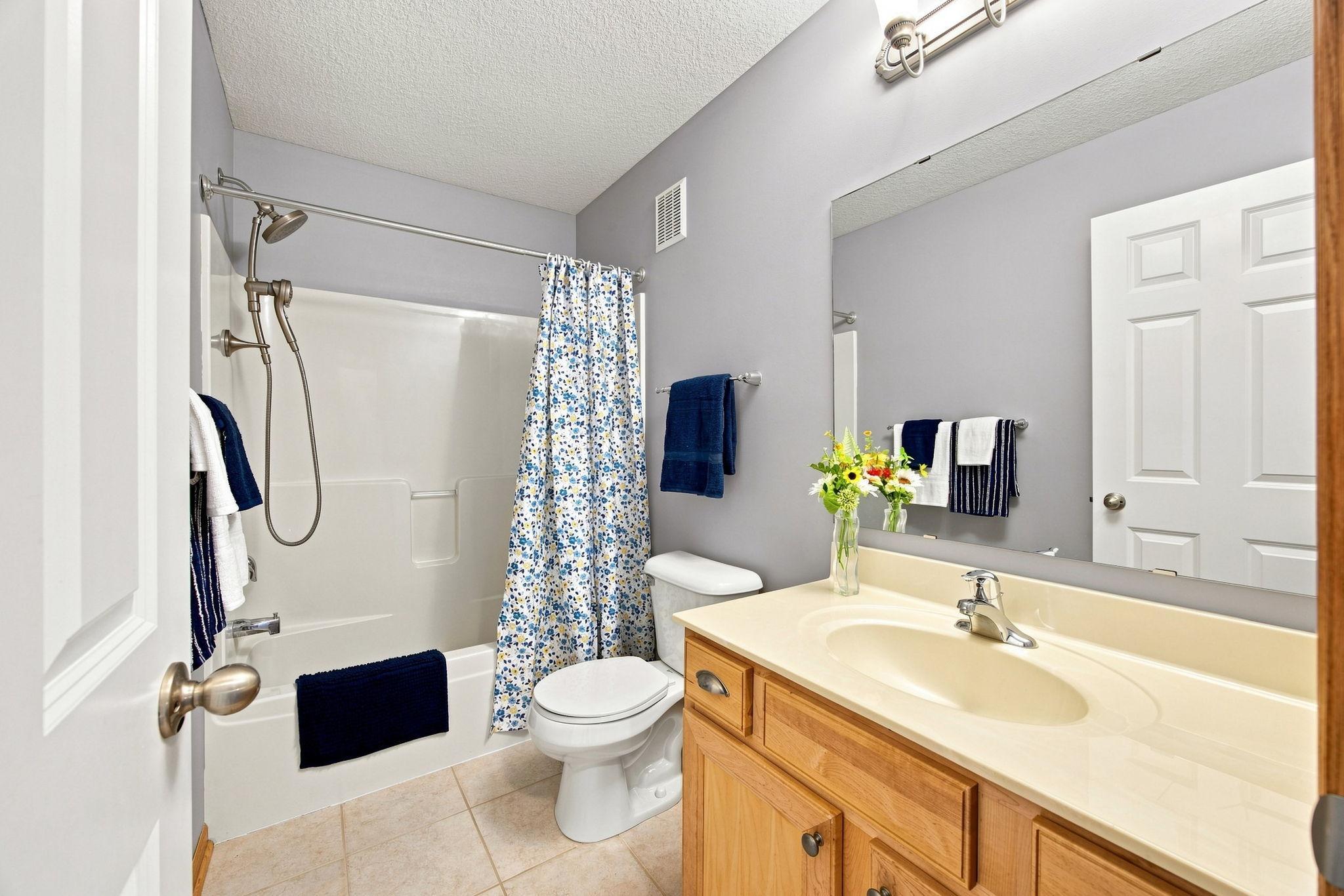 View of Residential at 560 Huset Parkway, Columbia Heights MN 55421, Columbia Heights (25 of 34) - Mike Wilen | Minnesota Team Real Estate