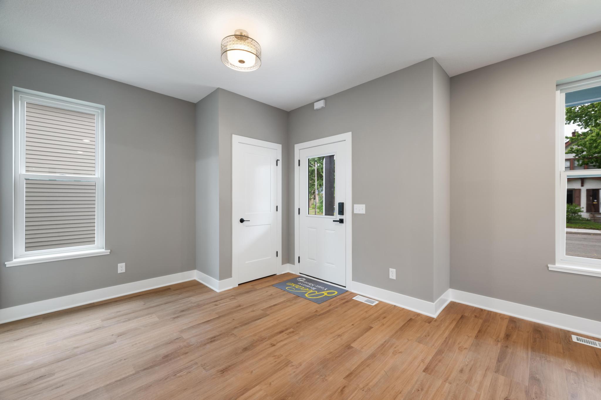 View of Residential at 4114 Fremont Avenue, Minneapolis MN 55412, Minneapolis (5 of 32) - Mike Wilen | Minnesota Team Real Estate