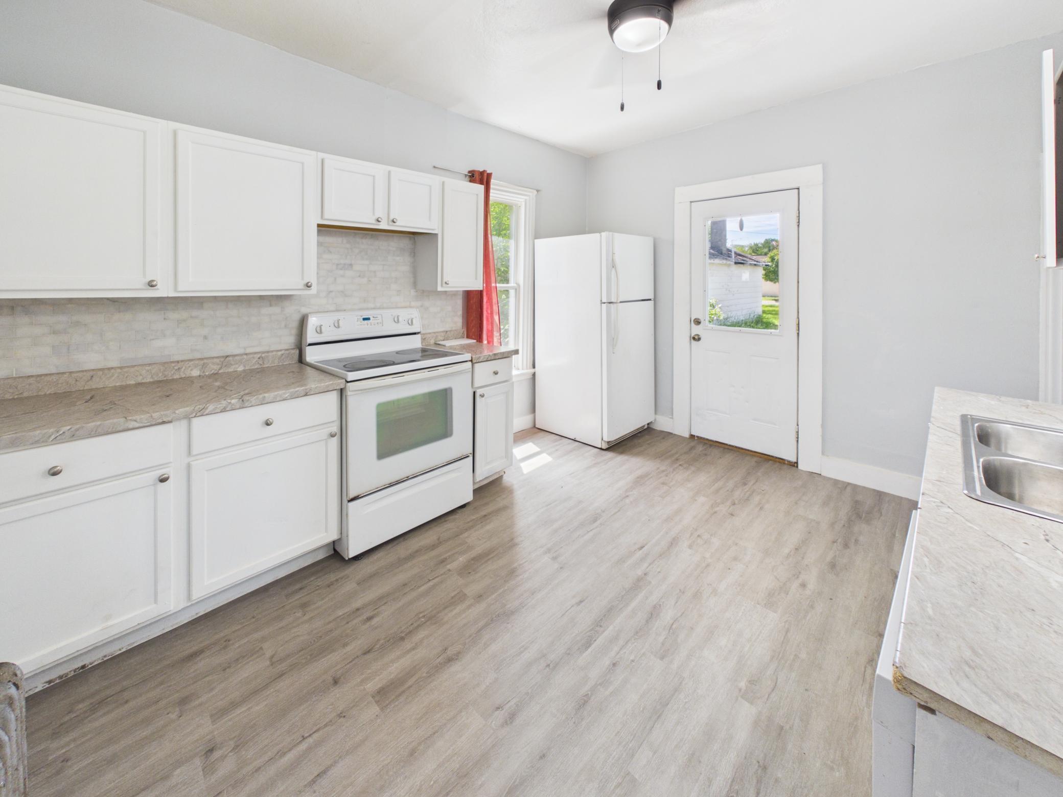 View of Residential at 407 Cooper Avenue, Saint Cloud MN 56303, Saint Cloud (2 of 17) - Mike Wilen | Minnesota Team Real Estate