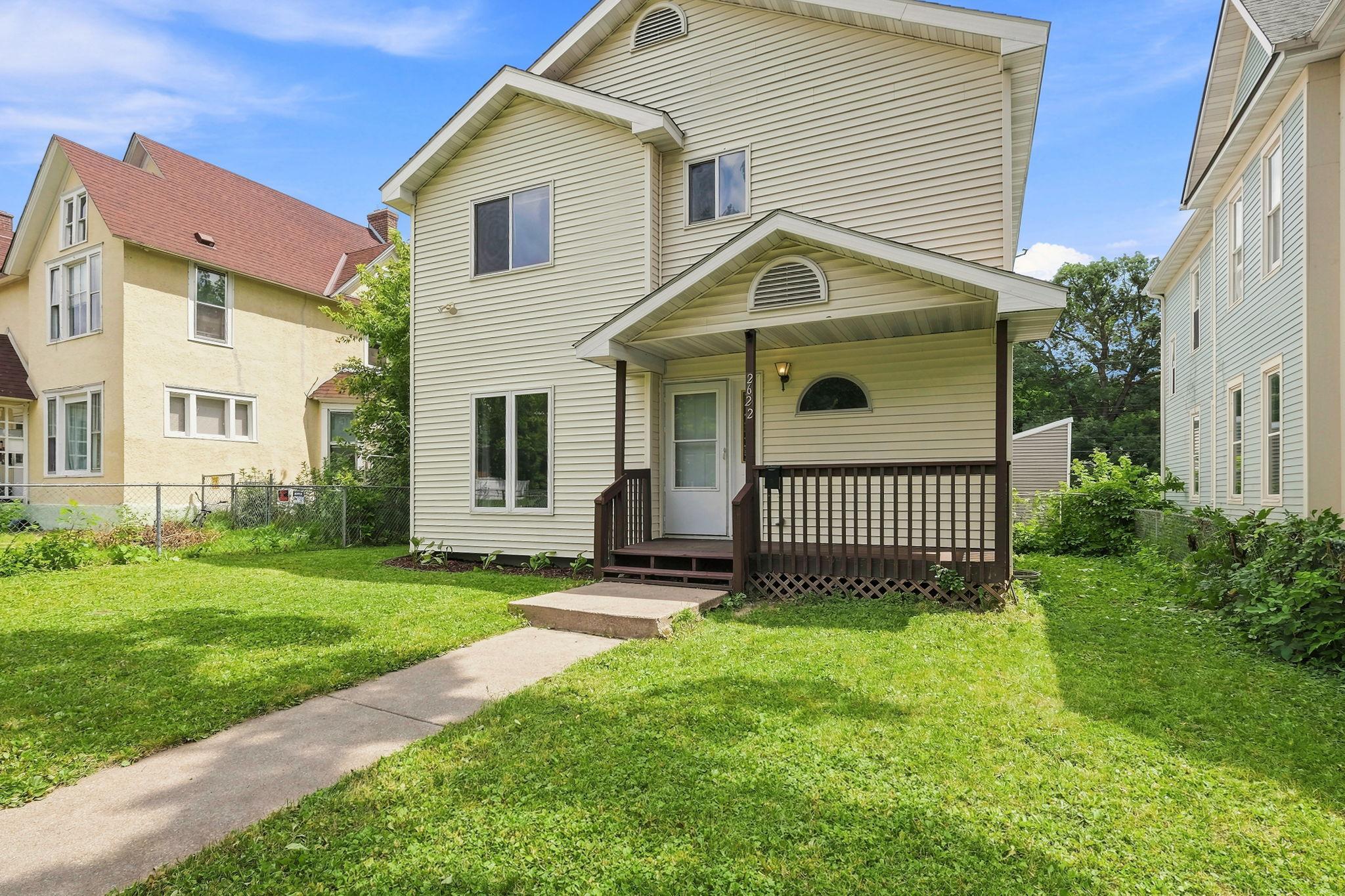 View of Residential at 2622 Dupont Avenue, Minneapolis MN 55411, Minneapolis - Mike Wilen | Minnesota Team Real Estate