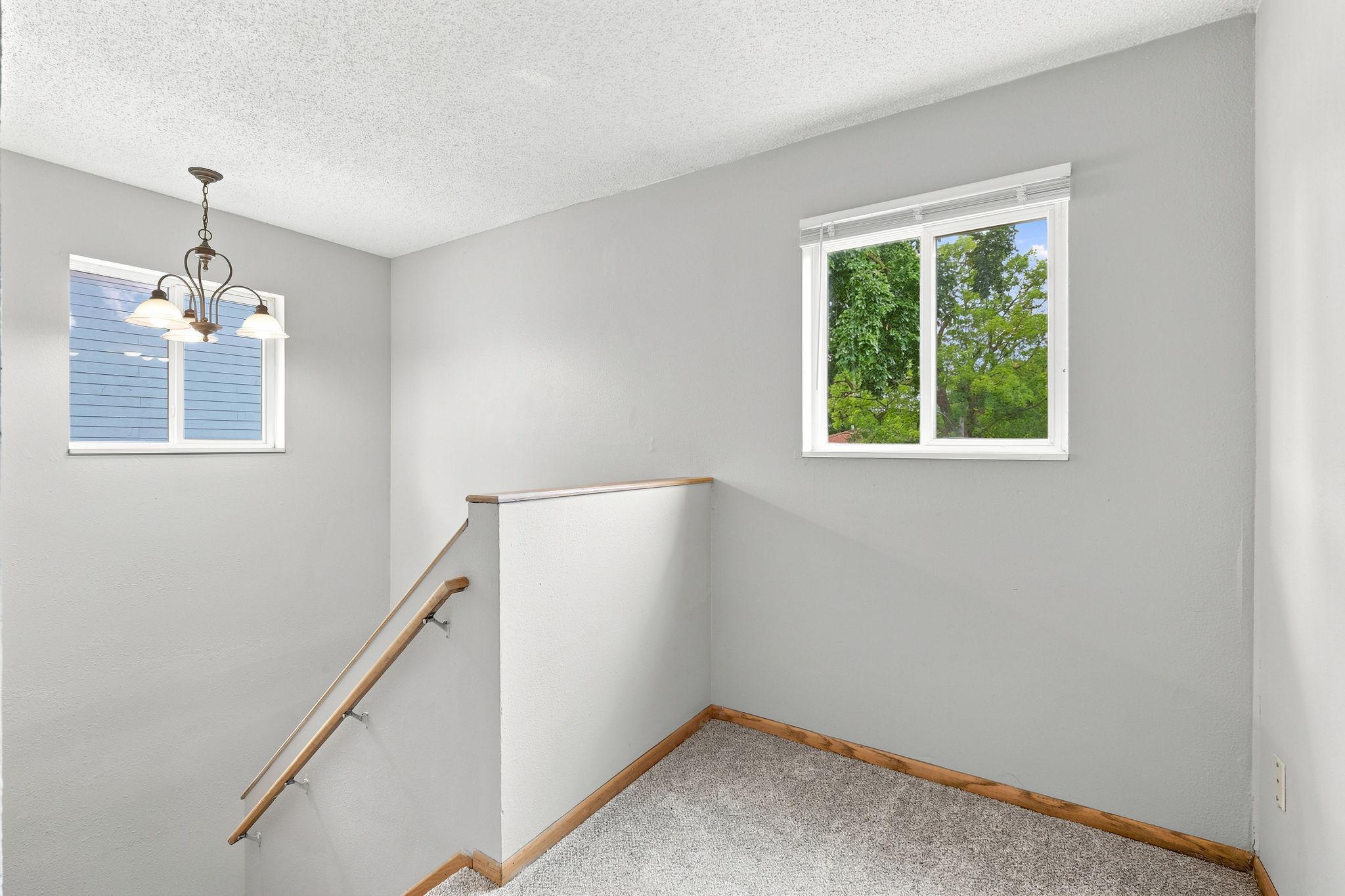 View of Residential at 2622 Dupont Avenue, Minneapolis MN 55411, Minneapolis (20 of 32) - Mike Wilen | Minnesota Team Real Estate