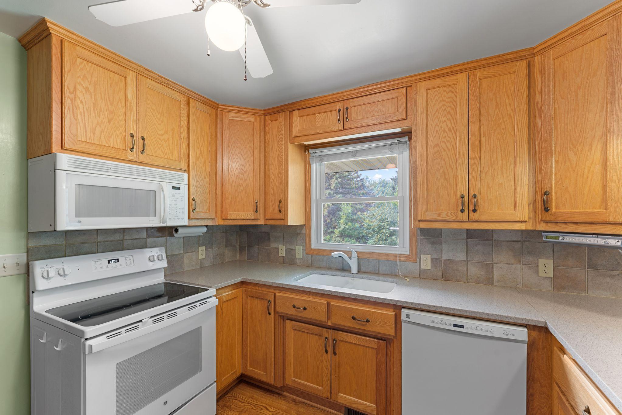 View of Residential at 8053 Cloman Avenue, Inver Grove Heights MN 55076, Inver Grove Heights (7 of 30) - Mike Wilen | Minnesota Team Real Estate