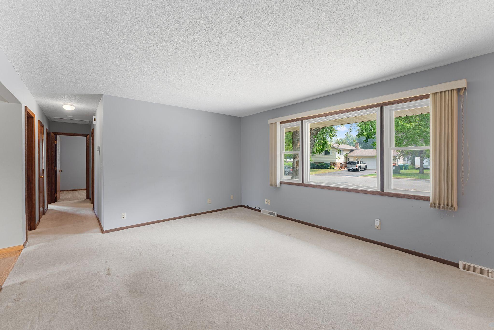 View of Residential at 8053 Cloman Avenue, Inver Grove Heights MN 55076, Inver Grove Heights (9 of 30) - Mike Wilen | Minnesota Team Real Estate