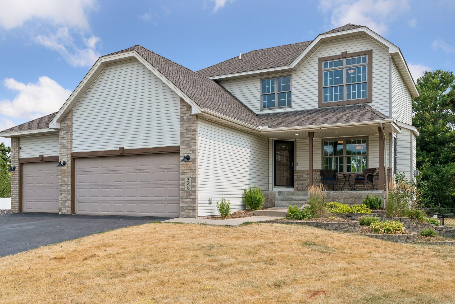 View of Residential at 5909 92nd Avenue, Brooklyn Park MN 55443, Brooklyn Park - Mike Wilen | Minnesota Team Real Estate