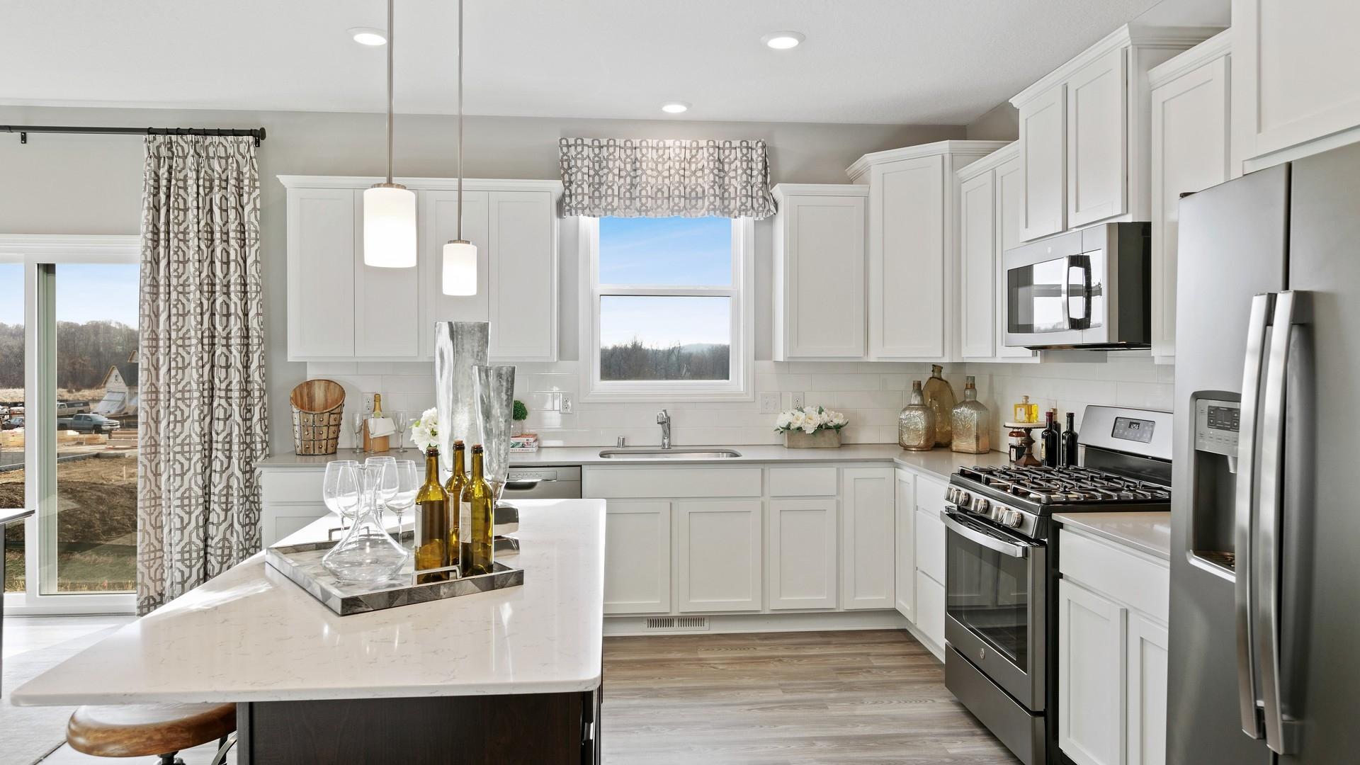 View of Residential at 10897 Henslowe Avenue, Cottage Grove MN 55016, Cottage Grove (7 of 29) - Mike Wilen | Minnesota Team Real Estate