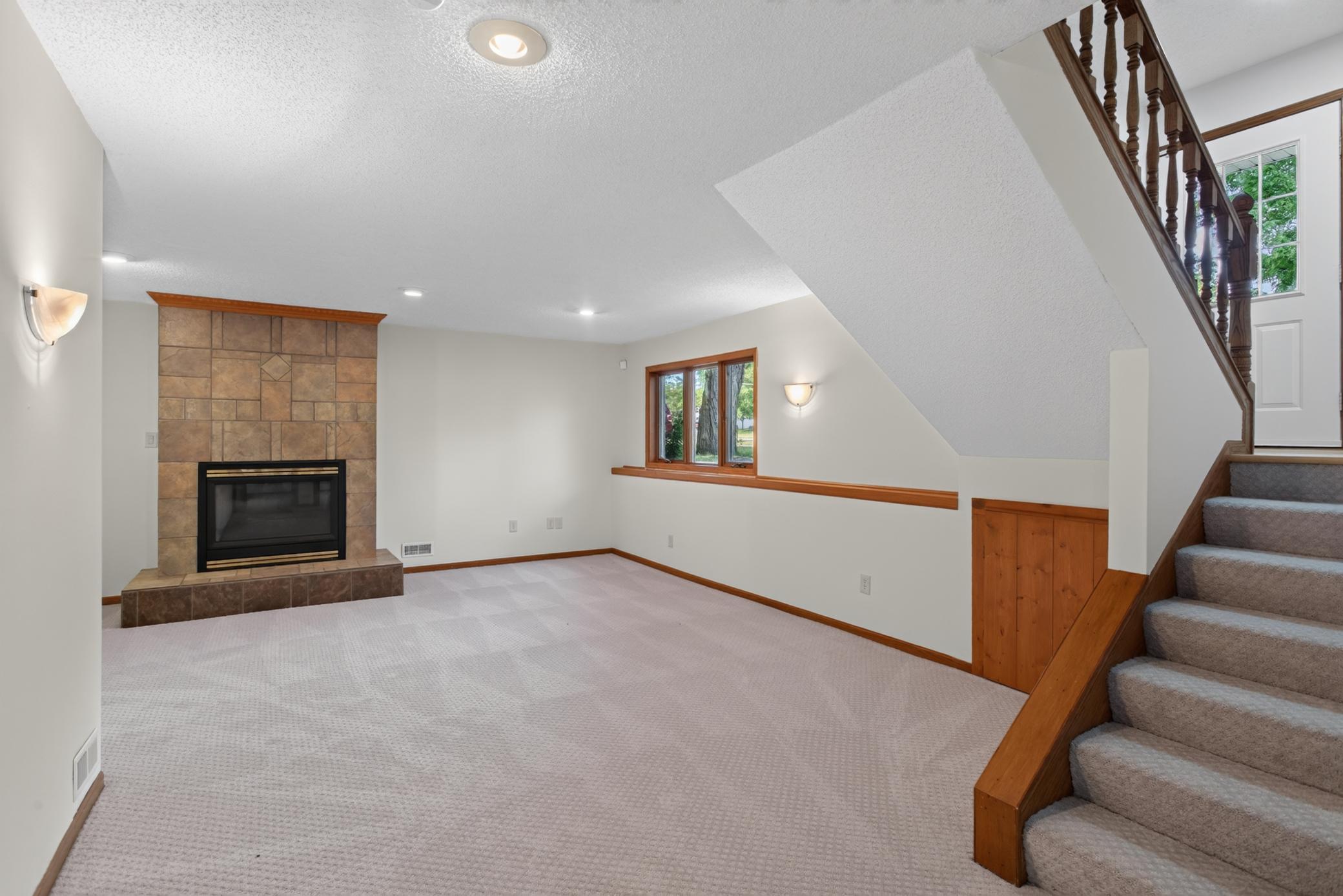 View of Residential at 443 Market Street, Shakopee MN 55379, Shakopee (24 of 32) - Mike Wilen | Minnesota Team Real Estate