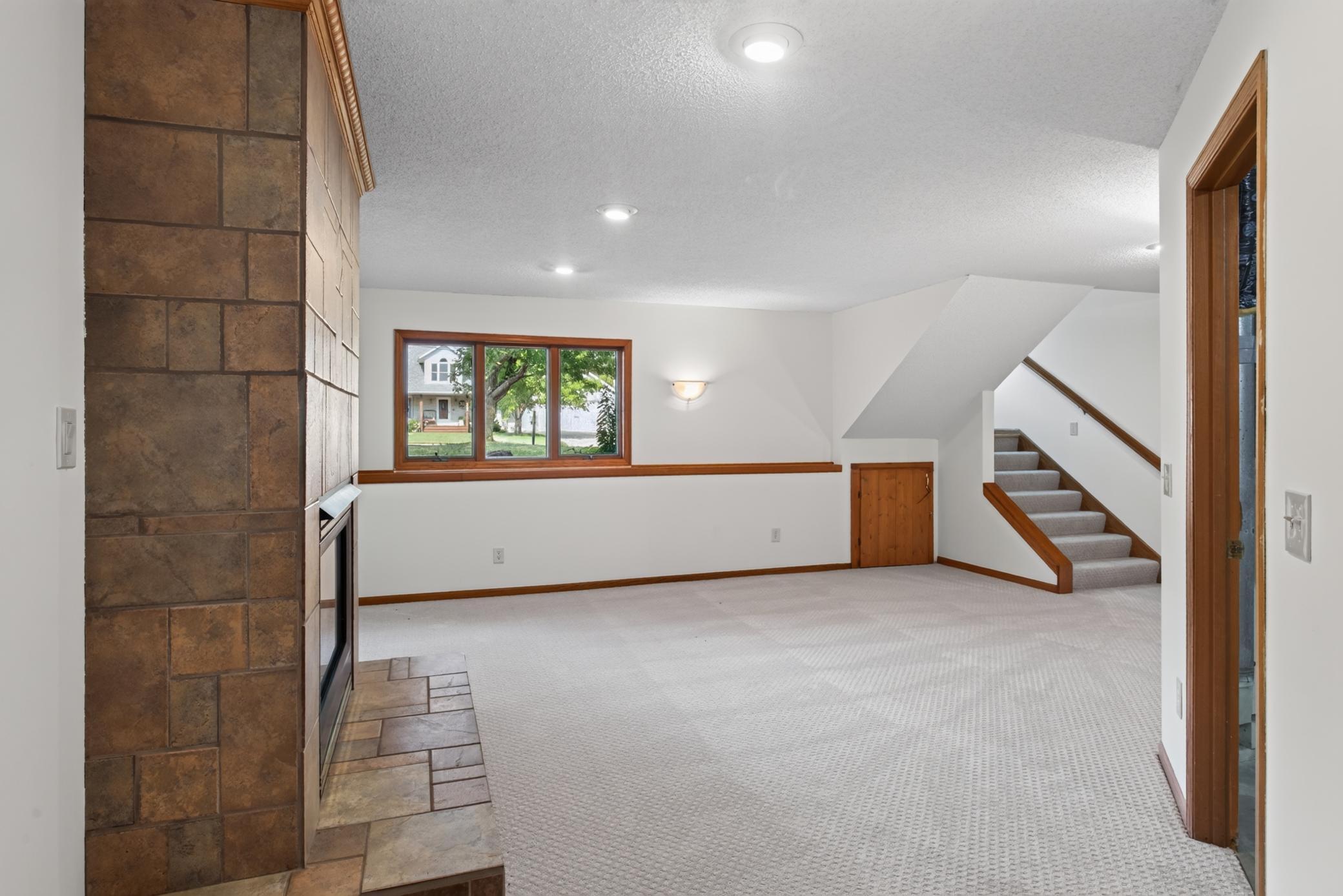 View of Residential at 443 Market Street, Shakopee MN 55379, Shakopee (25 of 32) - Mike Wilen | Minnesota Team Real Estate