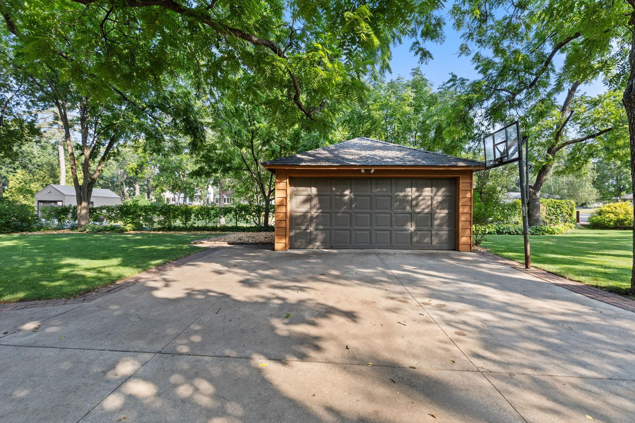 View of Residential at 3084 Hamline Avenue, Roseville MN 55113, Roseville (94 of 107) - Mike Wilen | Minnesota Team Real Estate
