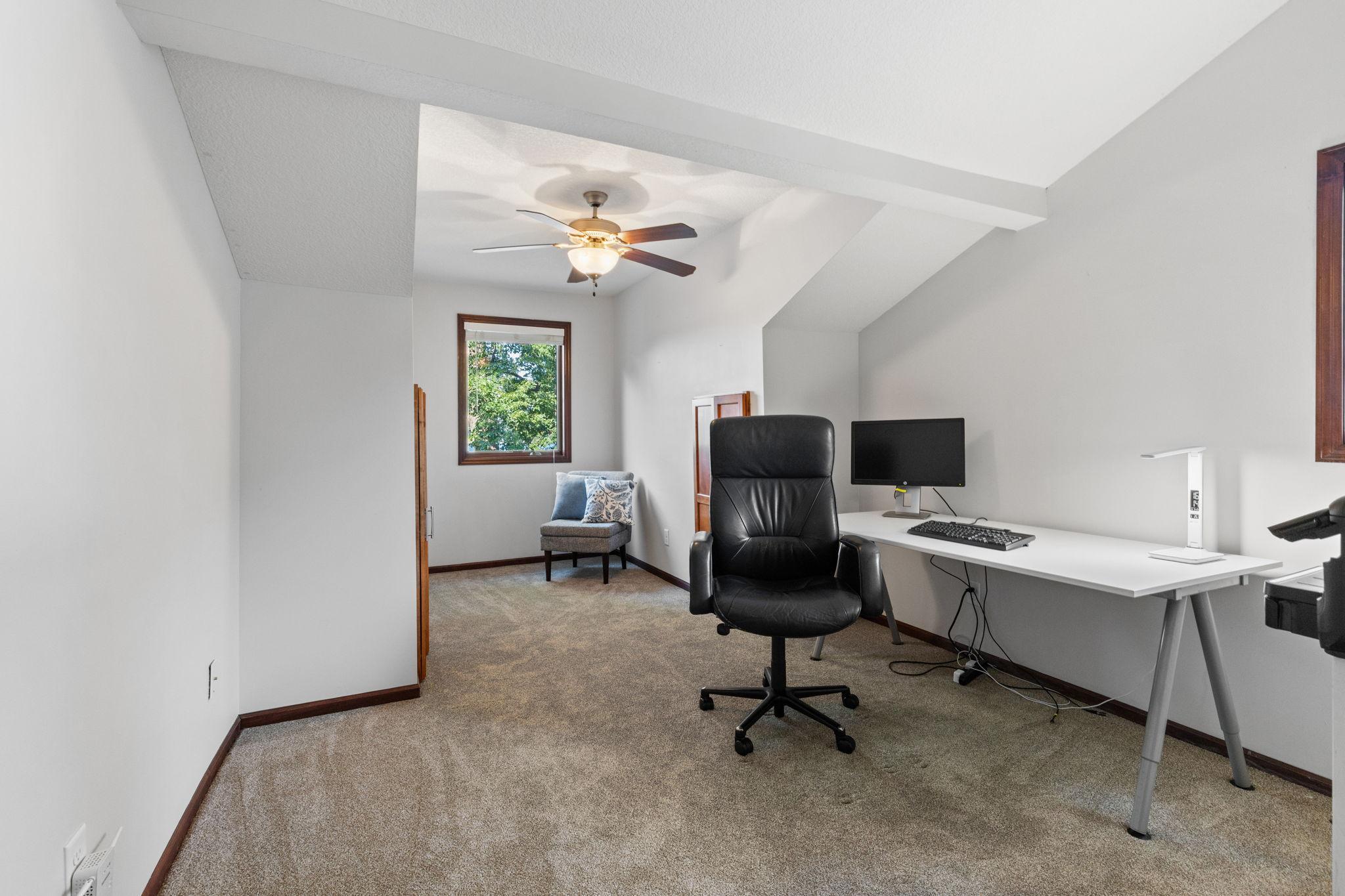 View of Residential at 3084 Hamline Avenue, Roseville MN 55113, Roseville (47 of 107) - Mike Wilen | Minnesota Team Real Estate