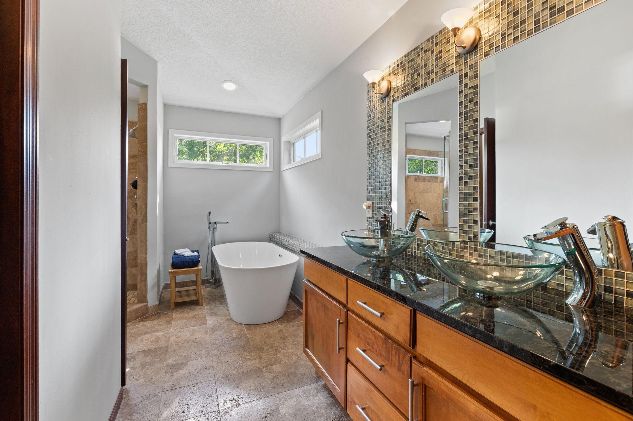 View of Residential at 3084 Hamline Avenue, Roseville MN 55113, Roseville (41 of 107) - Mike Wilen | Minnesota Team Real Estate