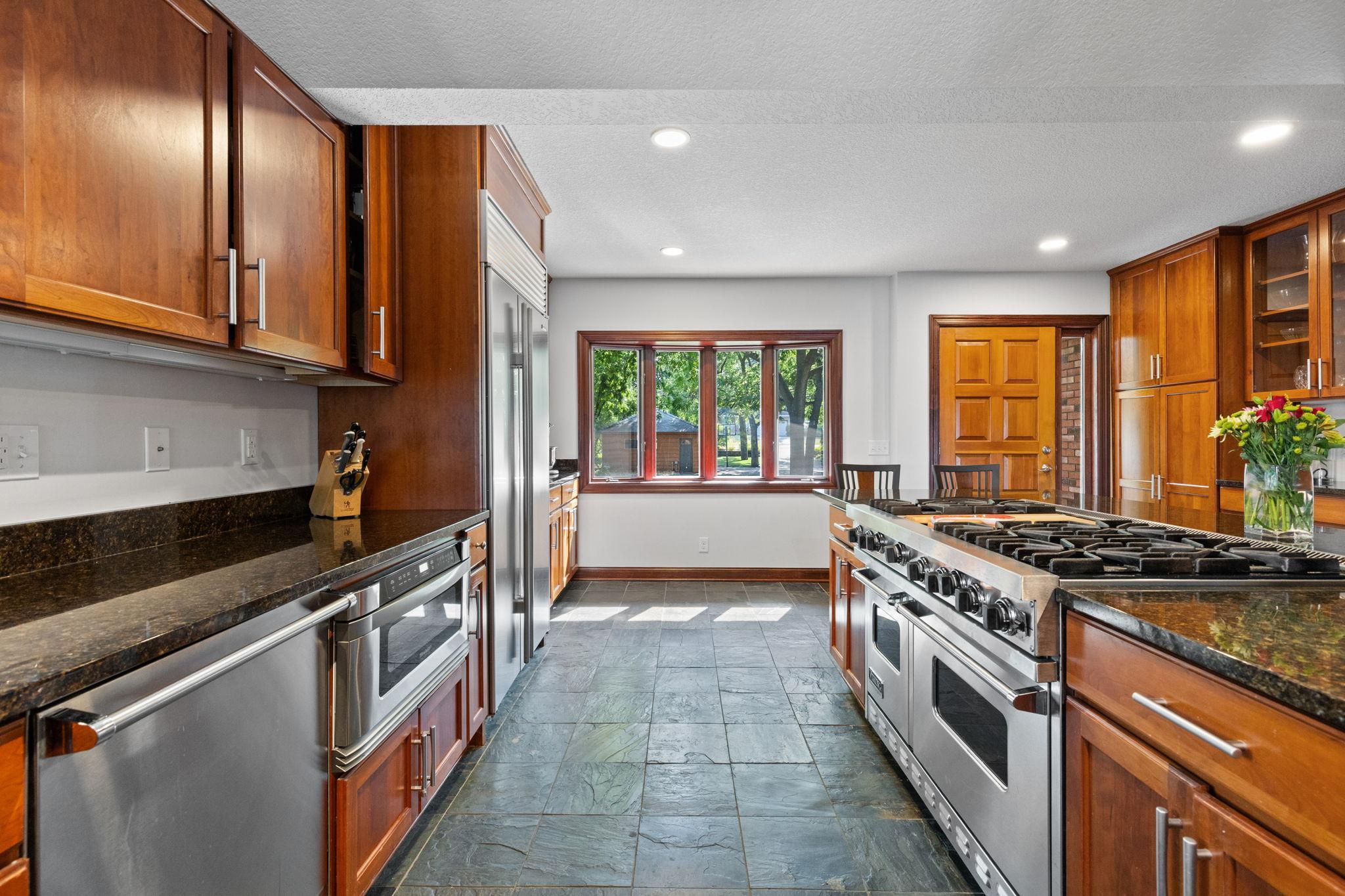 View of Residential at 3084 Hamline Avenue, Roseville MN 55113, Roseville (11 of 107) - Mike Wilen | Minnesota Team Real Estate