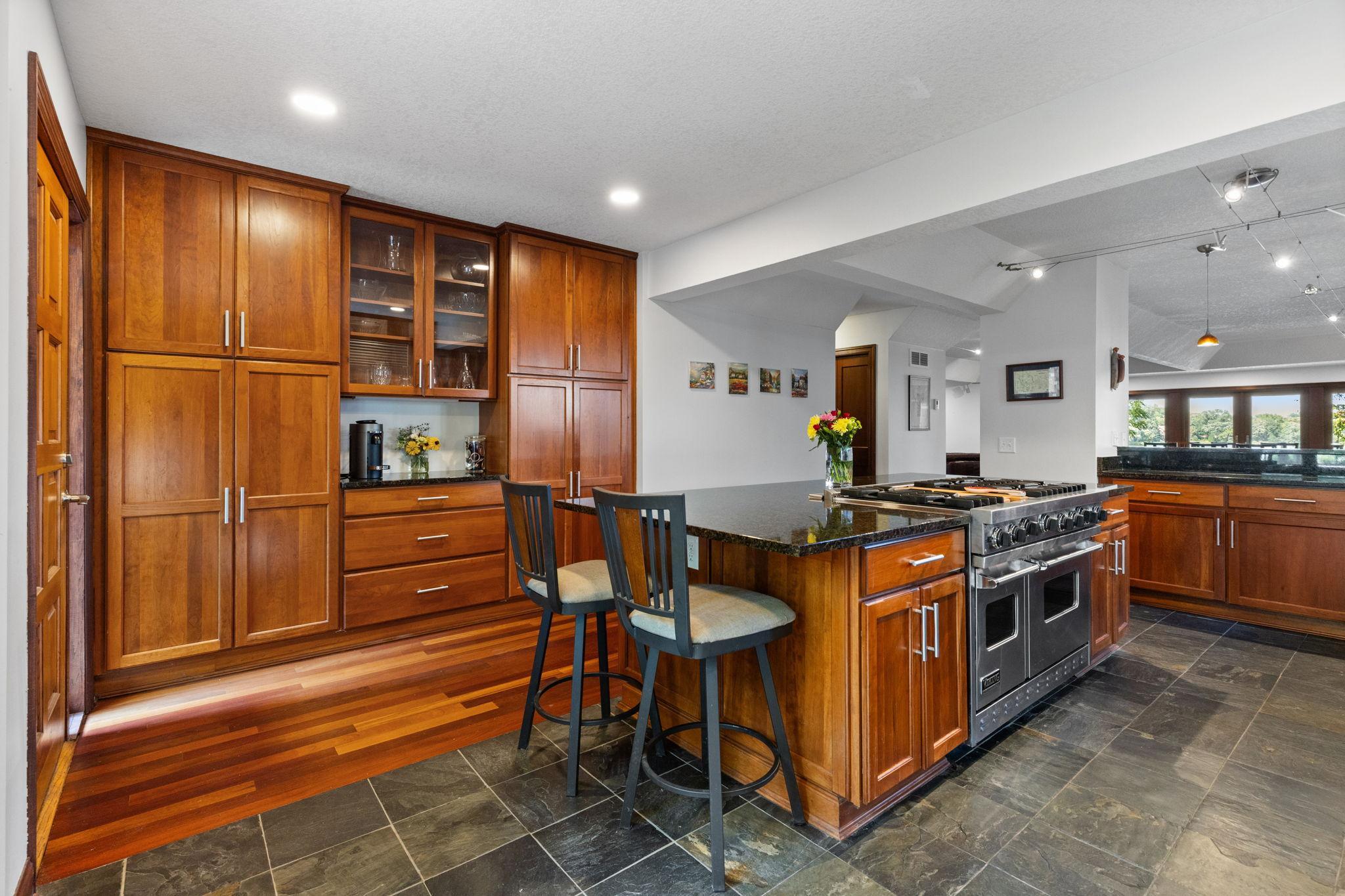 View of Residential at 3084 Hamline Avenue, Roseville MN 55113, Roseville (14 of 107) - Mike Wilen | Minnesota Team Real Estate