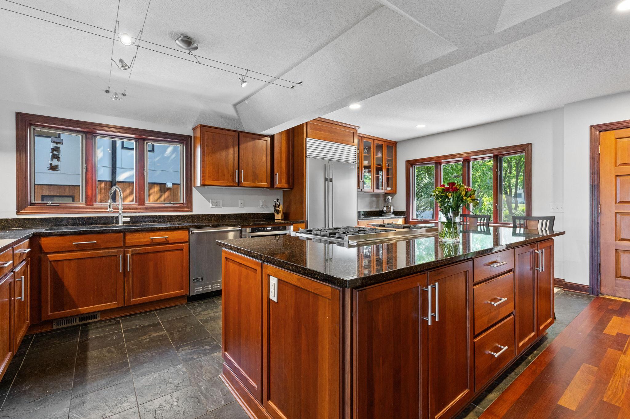 View of Residential at 3084 Hamline Avenue, Roseville MN 55113, Roseville (9 of 107) - Mike Wilen | Minnesota Team Real Estate