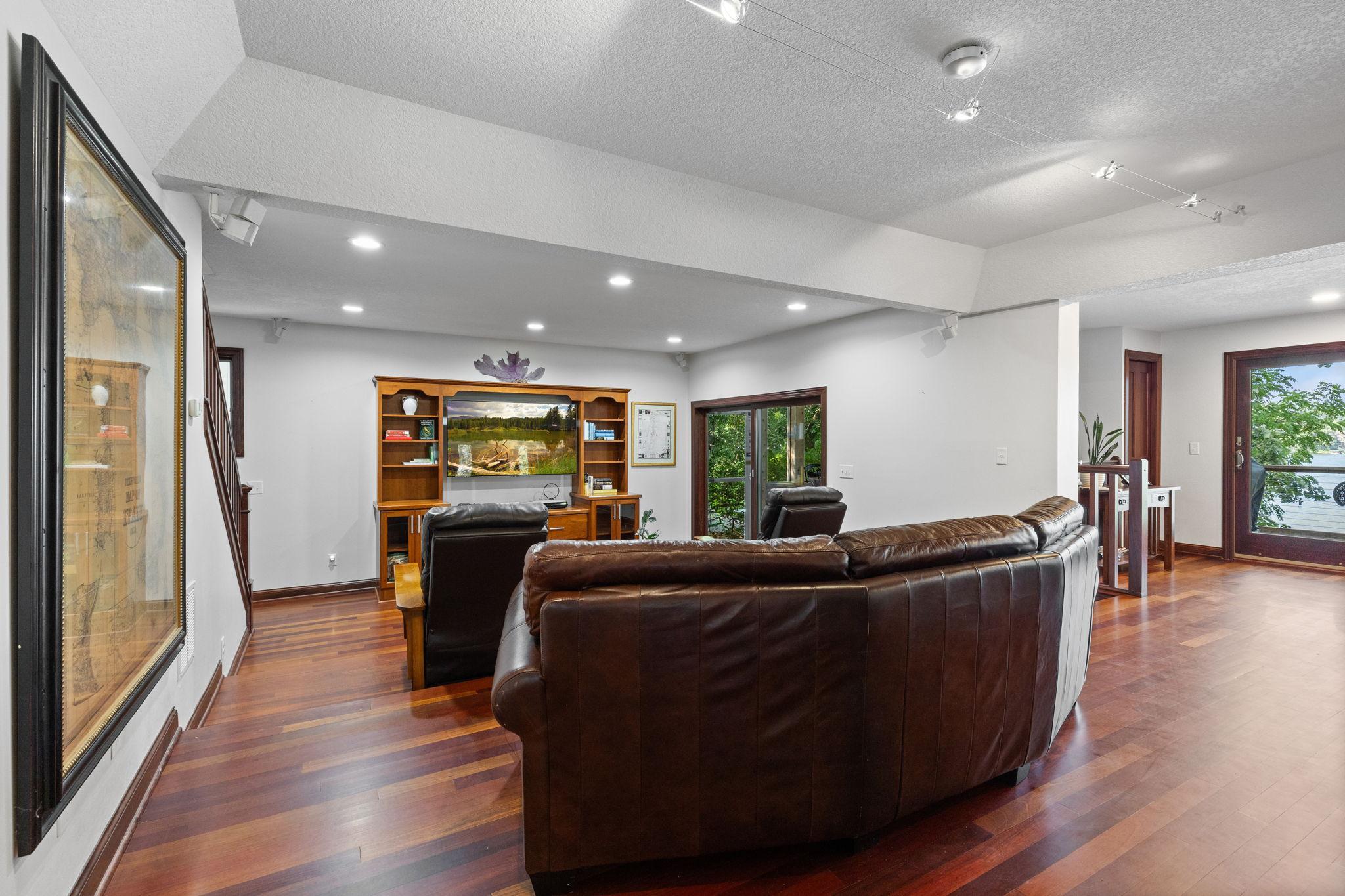 View of Residential at 3084 Hamline Avenue, Roseville MN 55113, Roseville (27 of 107) - Mike Wilen | Minnesota Team Real Estate