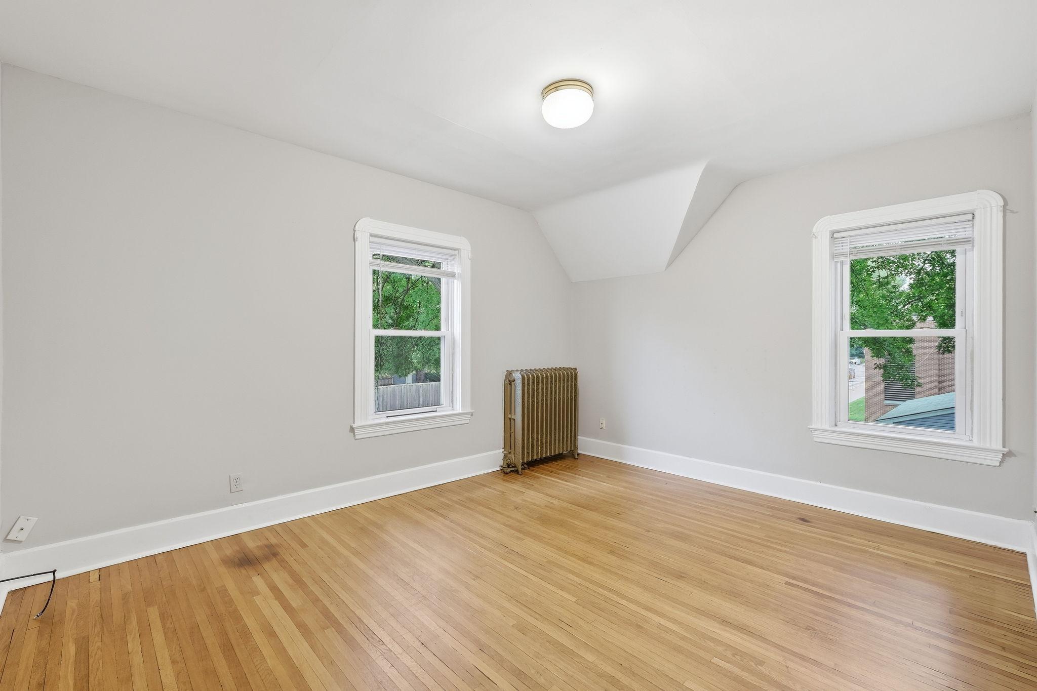 View of Residential at 1822 Iglehart Avenue, Saint Paul MN 55104, Saint Paul (17 of 46) - Mike Wilen | Minnesota Team Real Estate