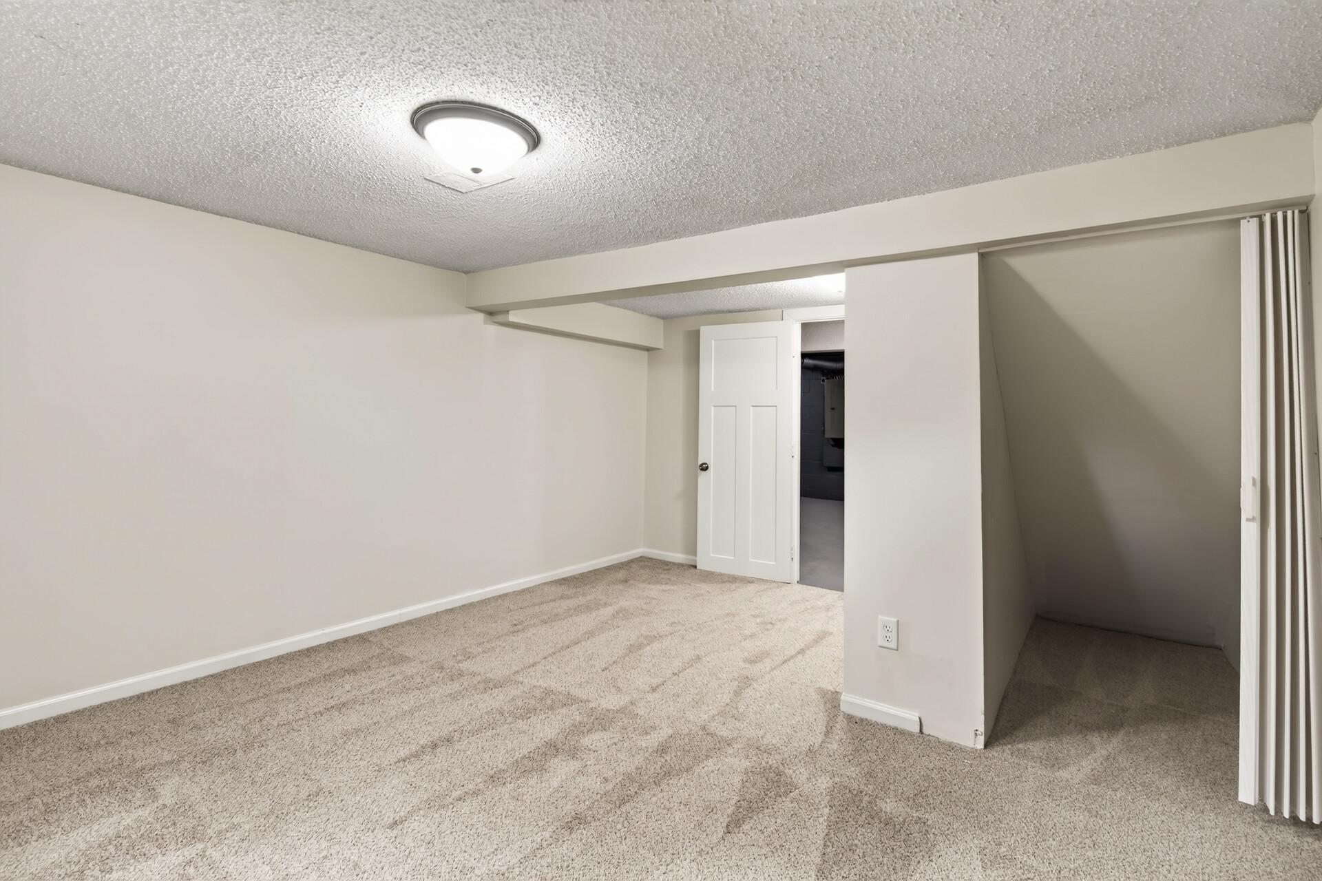 View of Residential at 8145 Mount Curve Boulevard, Brooklyn Park MN 55445, Brooklyn Park (36 of 48) - Mike Wilen | Minnesota Team Real Estate