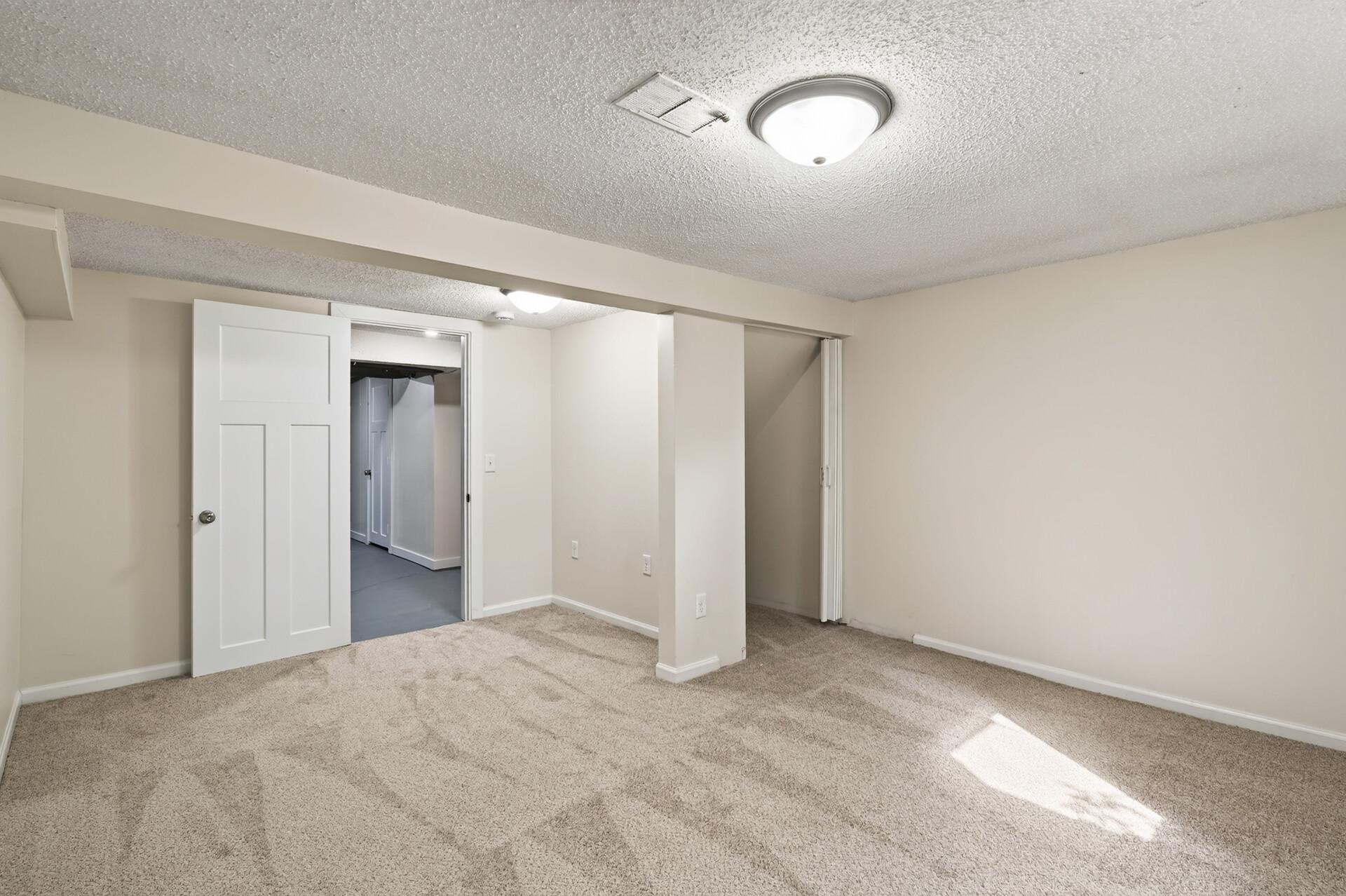 View of Residential at 8145 Mount Curve Boulevard, Brooklyn Park MN 55445, Brooklyn Park (35 of 48) - Mike Wilen | Minnesota Team Real Estate