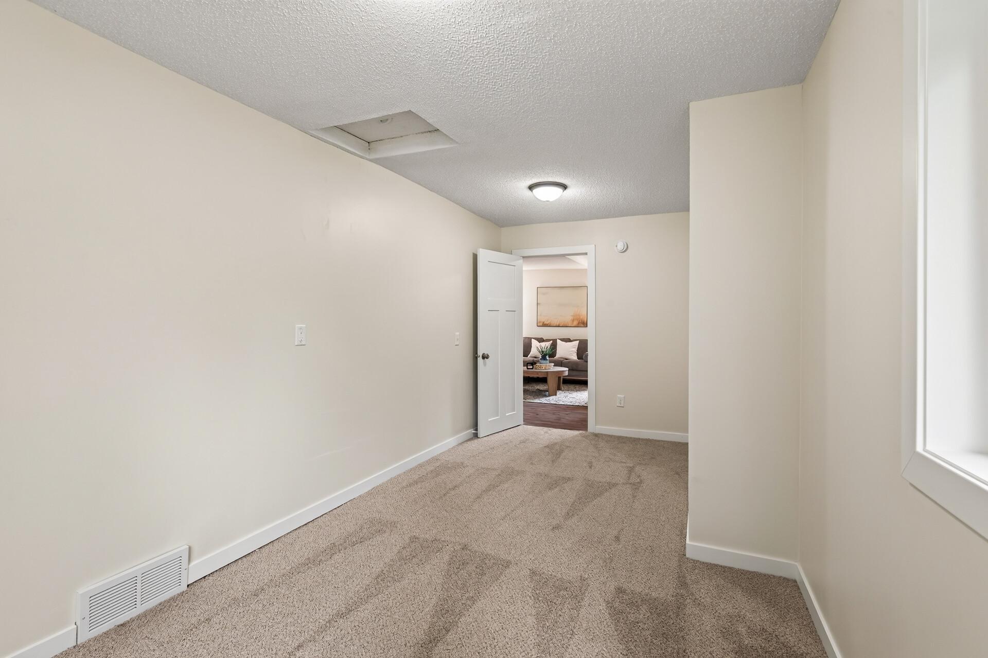 View of Residential at 8145 Mount Curve Boulevard, Brooklyn Park MN 55445, Brooklyn Park (22 of 48) - Mike Wilen | Minnesota Team Real Estate