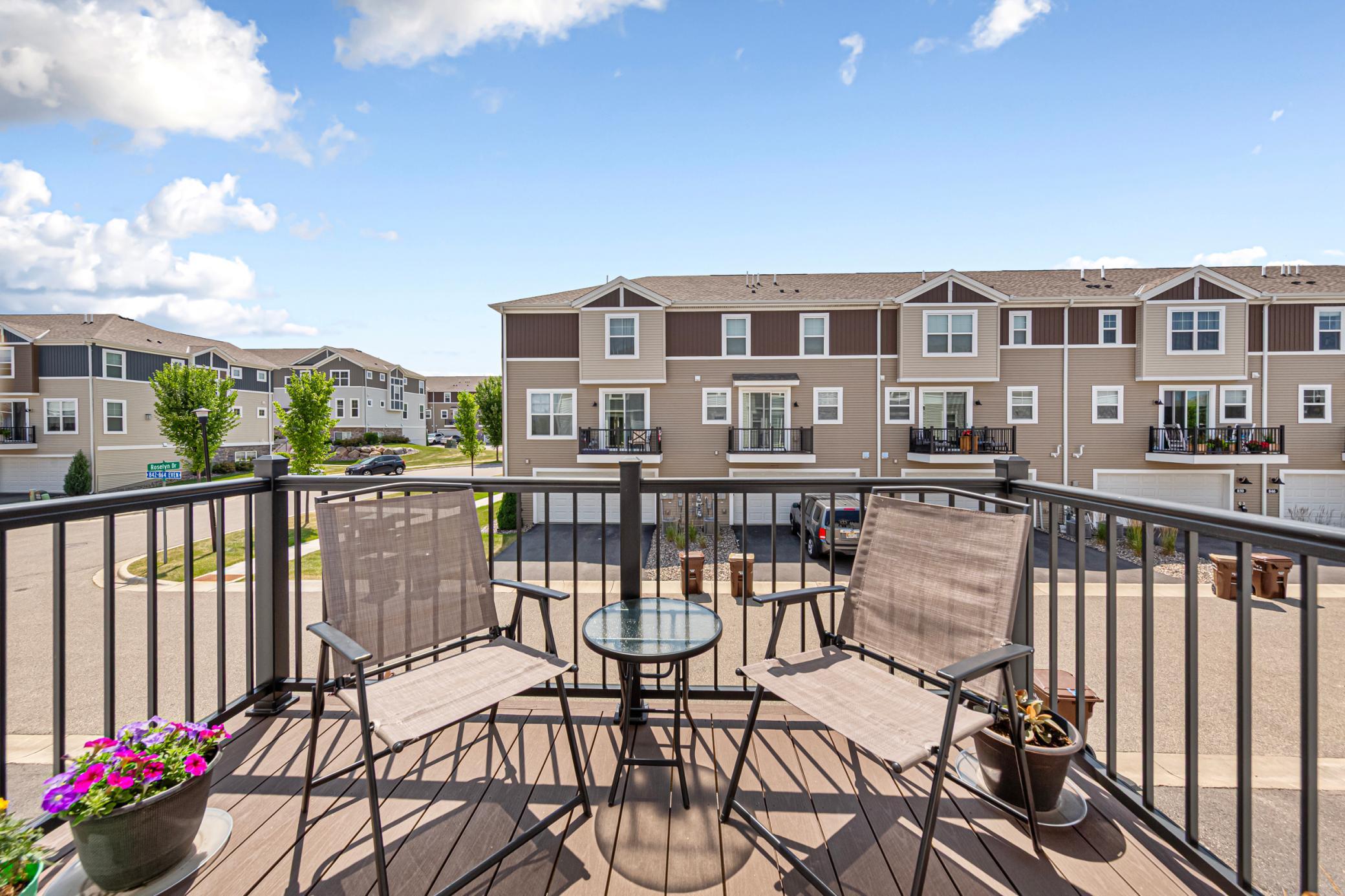 View of Residential at 860 Roselyn Drive, Victoria MN 55386, Victoria (19 of 35) - Mike Wilen | Minnesota Team Real Estate