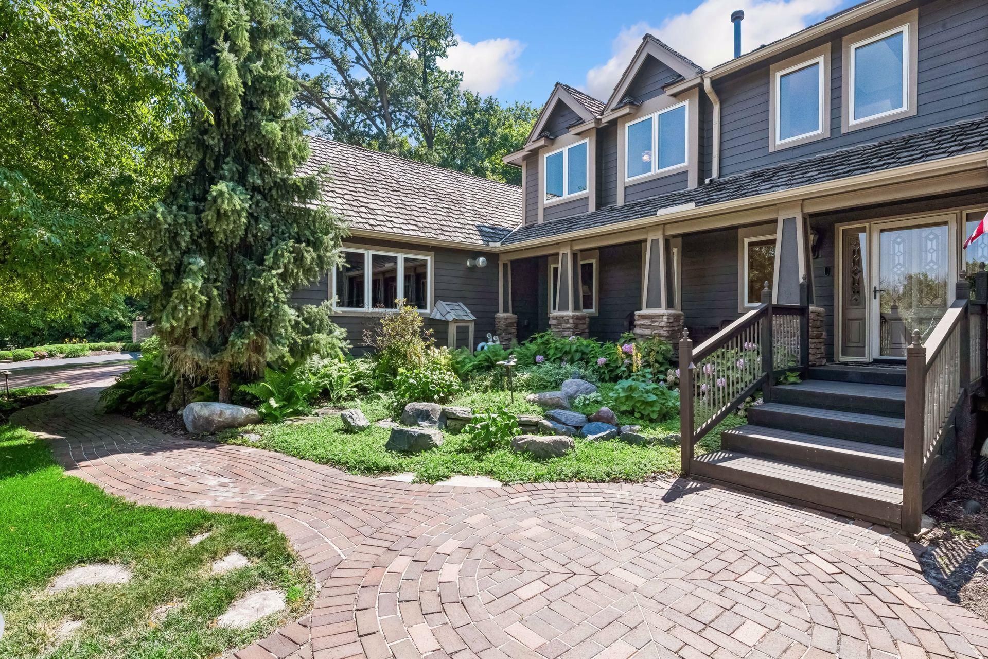View of Residential at 2890 Autumn Woods Drive, Chaska MN 55318, Chaska (6 of 54) - Mike Wilen | Minnesota Team Real Estate