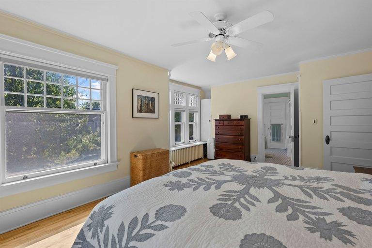 View of Residential at 1055 Goodrich Avenue, Saint Paul MN 55105, Saint Paul (27 of 53) - Mike Wilen | Minnesota Team Real Estate