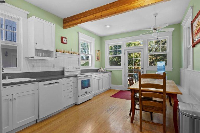View of Residential at 1055 Goodrich Avenue, Saint Paul MN 55105, Saint Paul (18 of 53) - Mike Wilen | Minnesota Team Real Estate