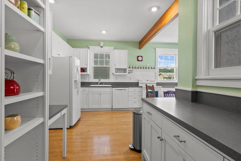 View of Residential at 1055 Goodrich Avenue, Saint Paul MN 55105, Saint Paul (17 of 53) - Mike Wilen | Minnesota Team Real Estate