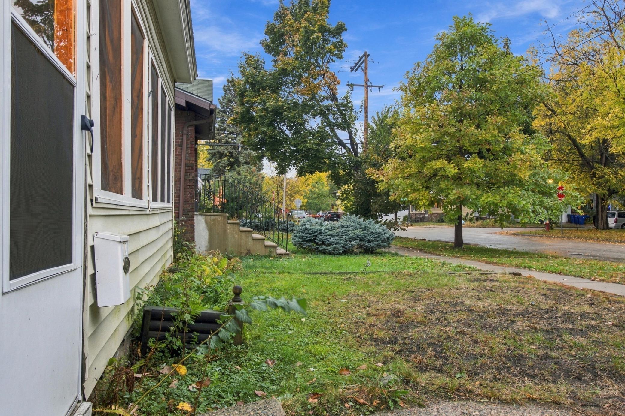 View of Residential at 430 Michigan Street, Saint Paul MN 55102, Saint Paul (31 of 37) - Mike Wilen | Minnesota Team Real Estate