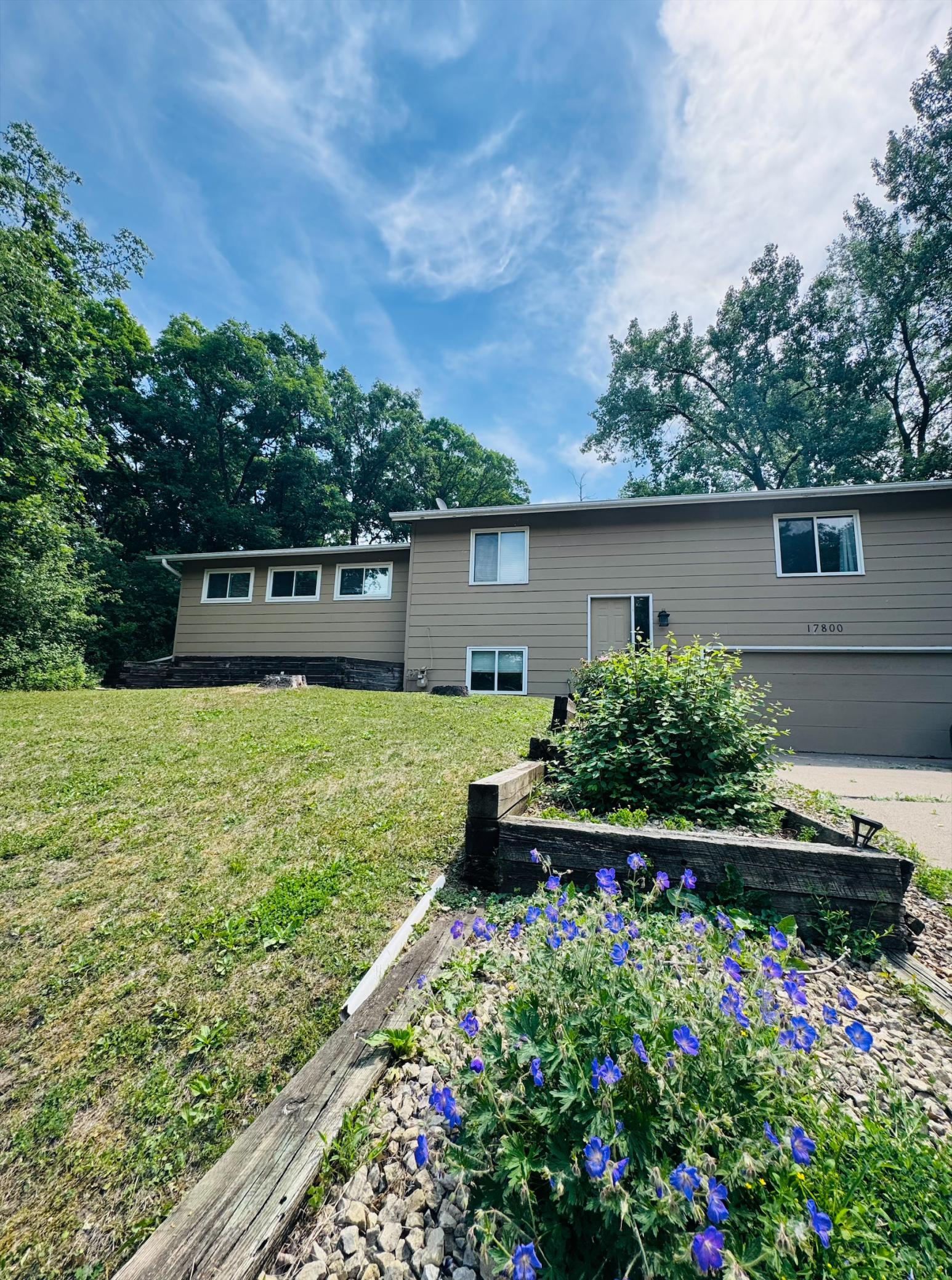 View of Residential at 17800 Jamaica Circle, Lakeville MN 55044, Lakeville (5 of 29) - Mike Wilen | Minnesota Team Real Estate