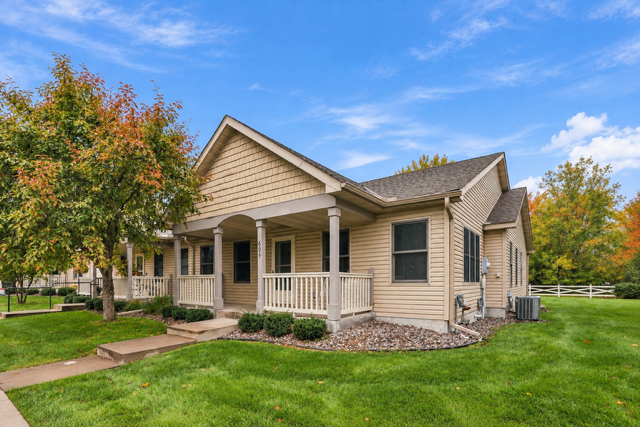 View of (TH) Side x Side at 609 Vine Lane, Monticello - Mike Wilen | Minnesota Team Real Estate