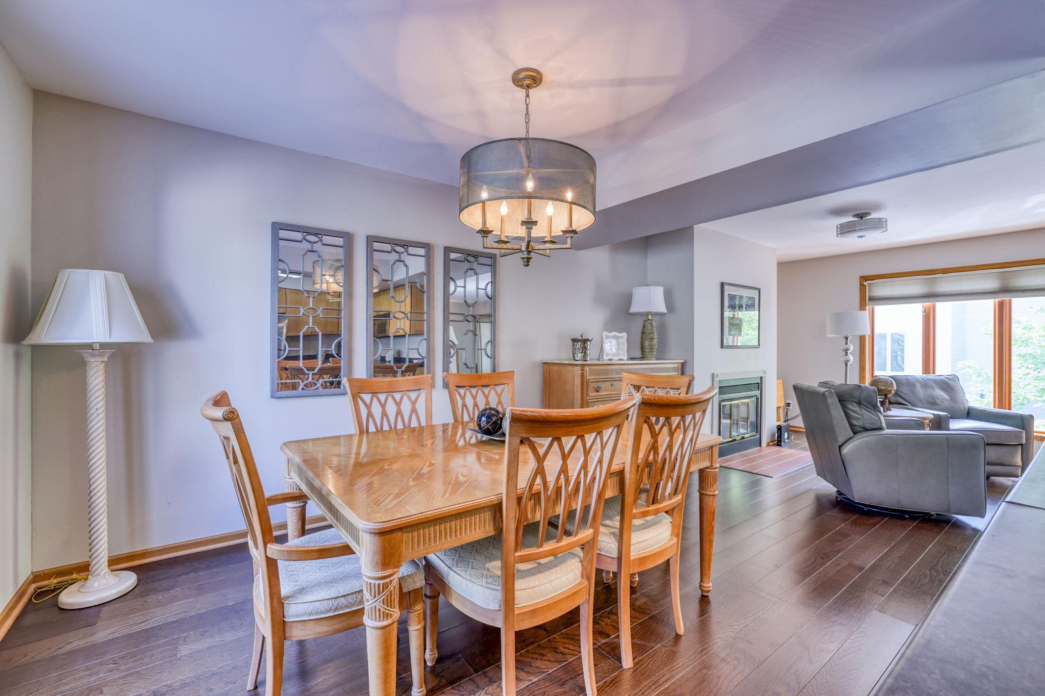 View of Residential at 921 / 923 Dartmouth Place, Minneapolis MN 55414, Minneapolis (10 of 34) - Mike Wilen | Minnesota Team Real Estate
