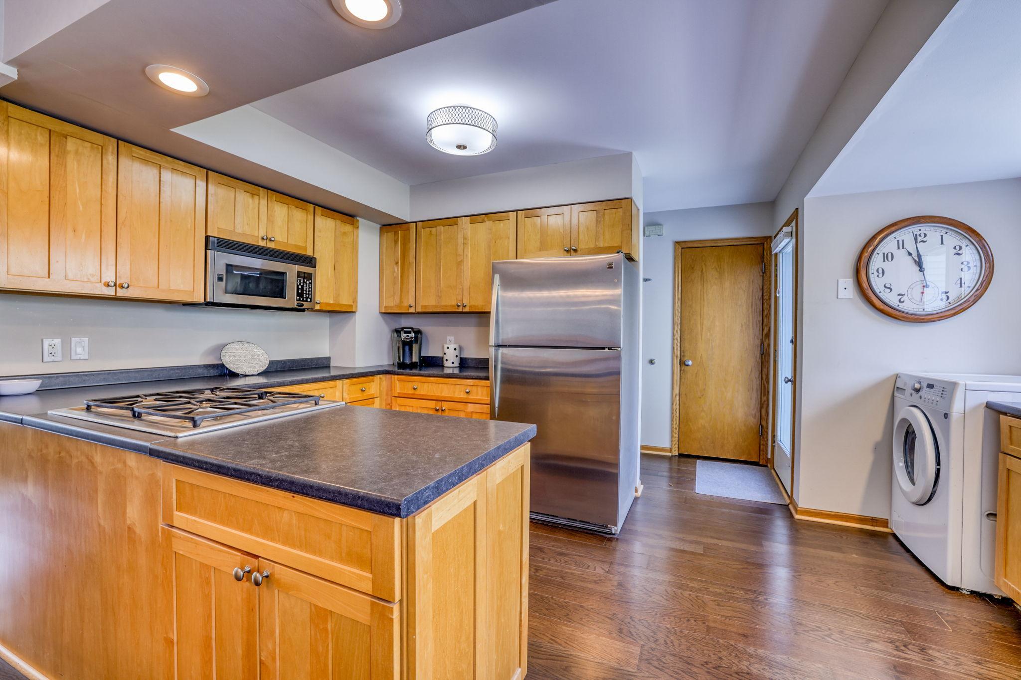 View of Residential at 921 / 923 Dartmouth Place, Minneapolis MN 55414, Minneapolis (11 of 34) - Mike Wilen | Minnesota Team Real Estate