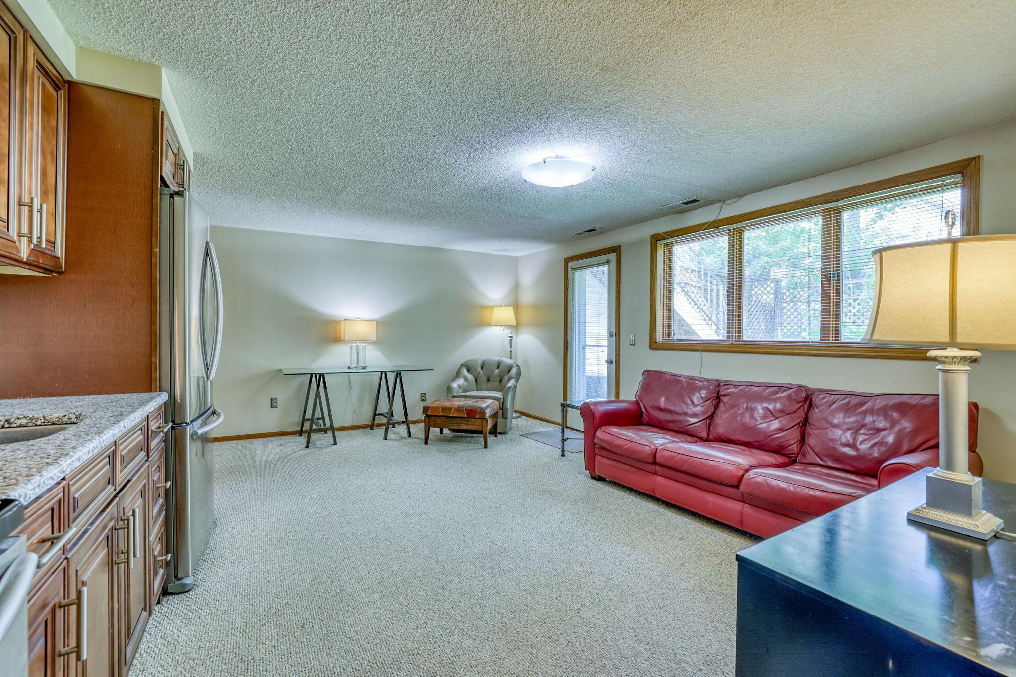 View of Residential at 921 / 923 Dartmouth Place, Minneapolis MN 55414, Minneapolis (24 of 34) - Mike Wilen | Minnesota Team Real Estate